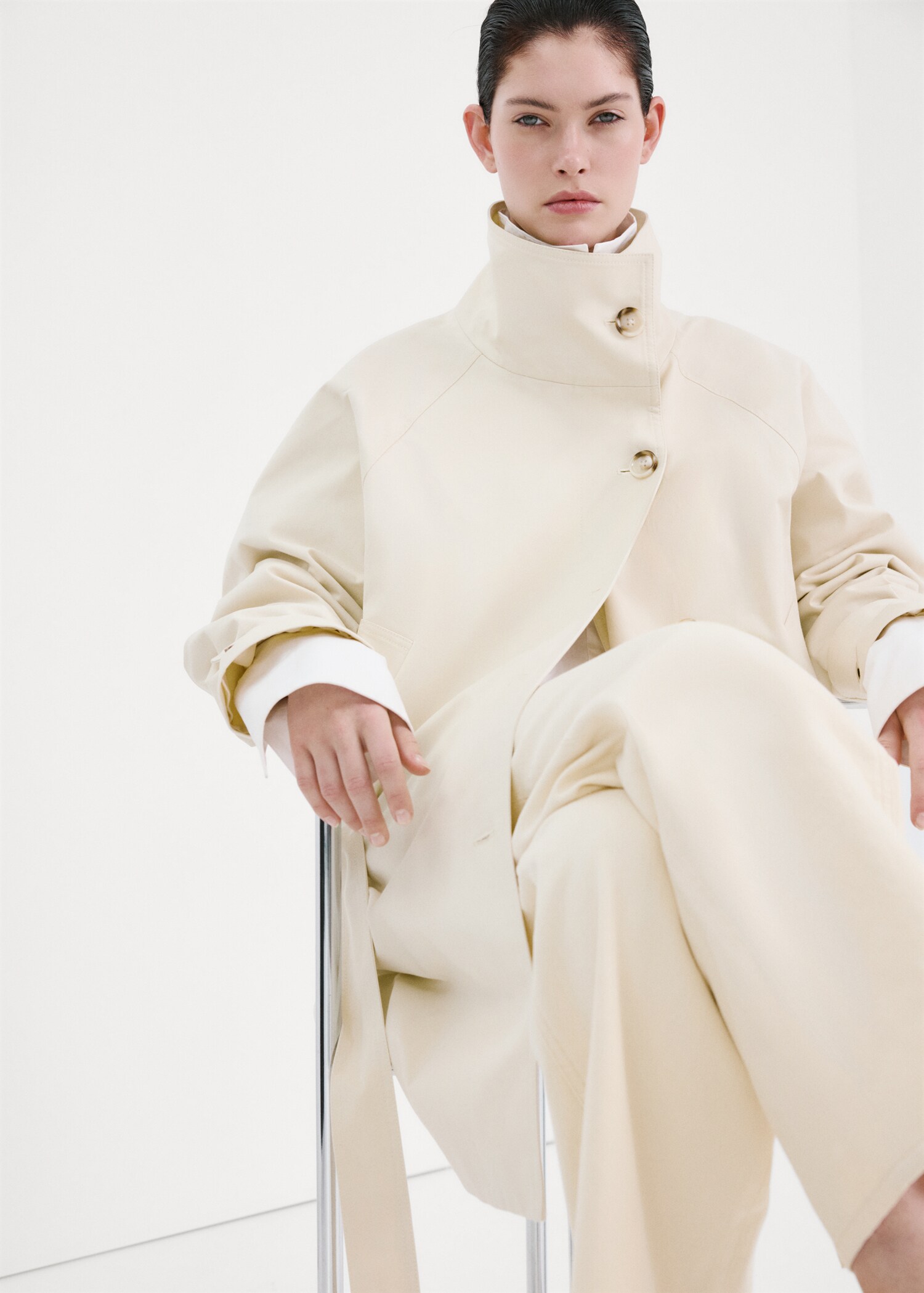 Low-rise wide leg jeans - Details of the article 1