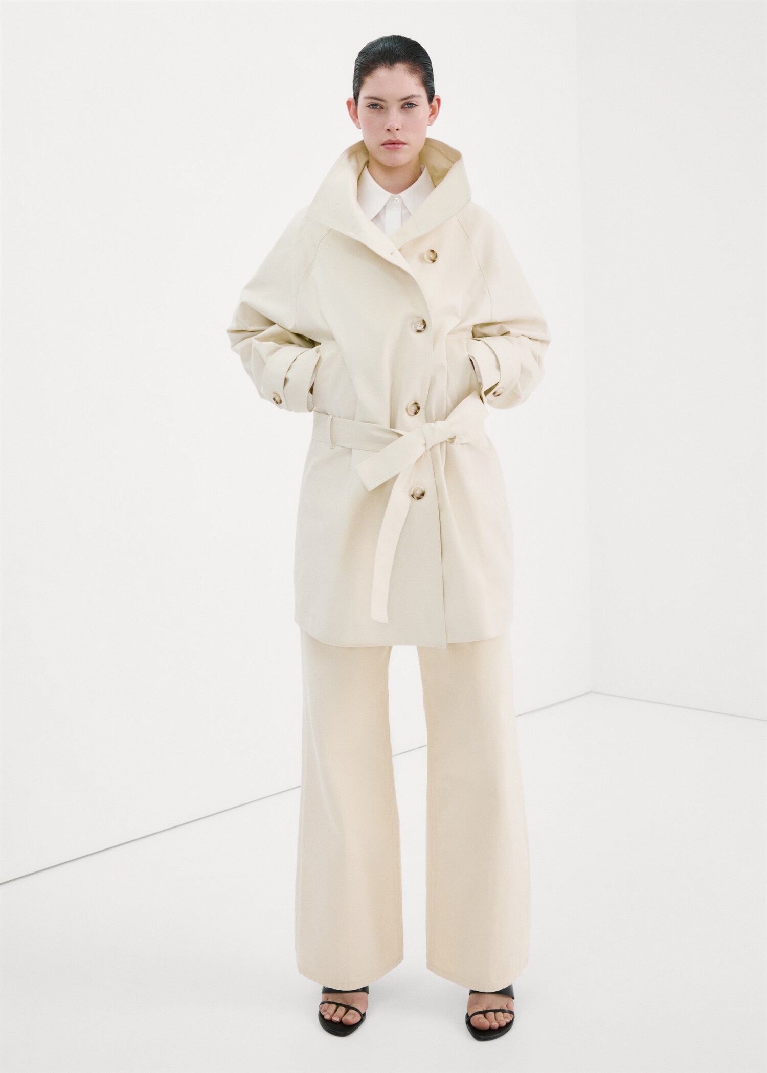 Low-rise wide leg jeans - Details of the article 6