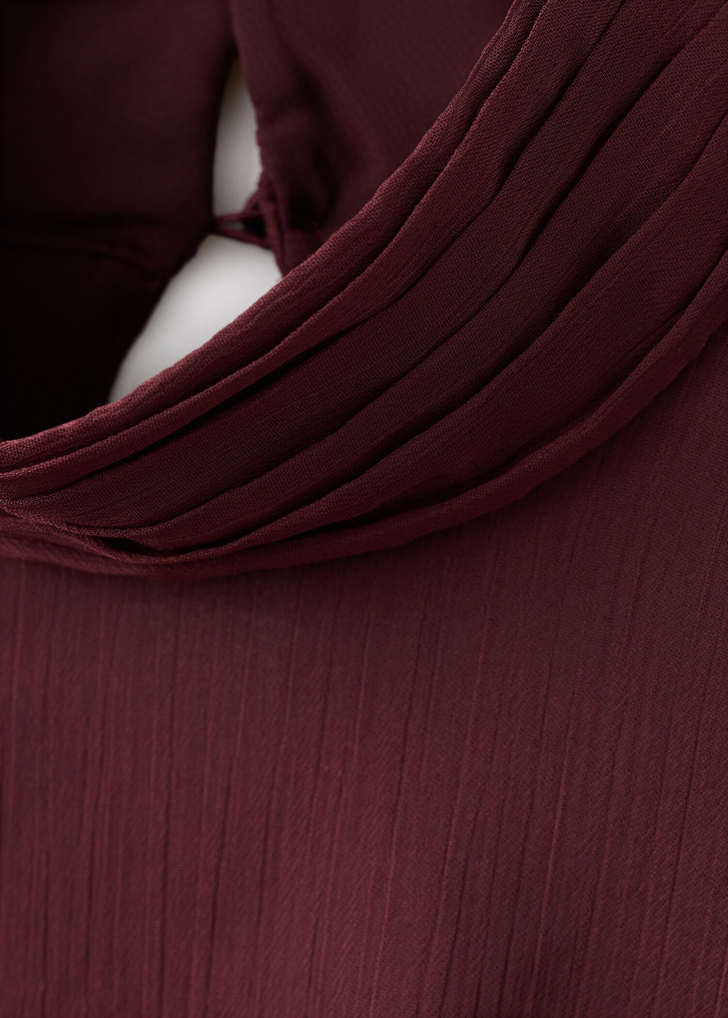 Ruffle dress with draped neckline - Details of the article 8
