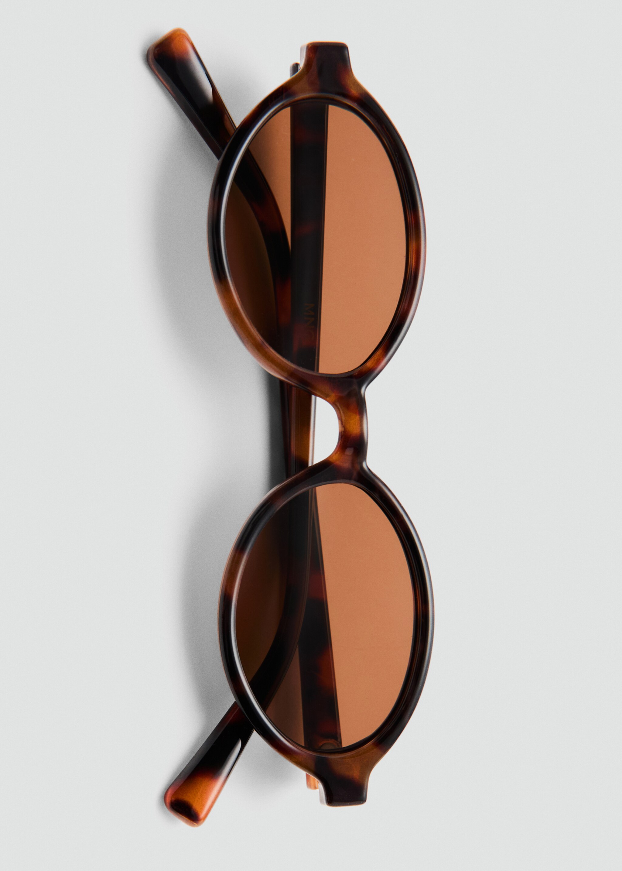 Zonnebril met ovale montuur - Detail van het artikel 2, Chocoladebruin. Ref: 27024408-00.