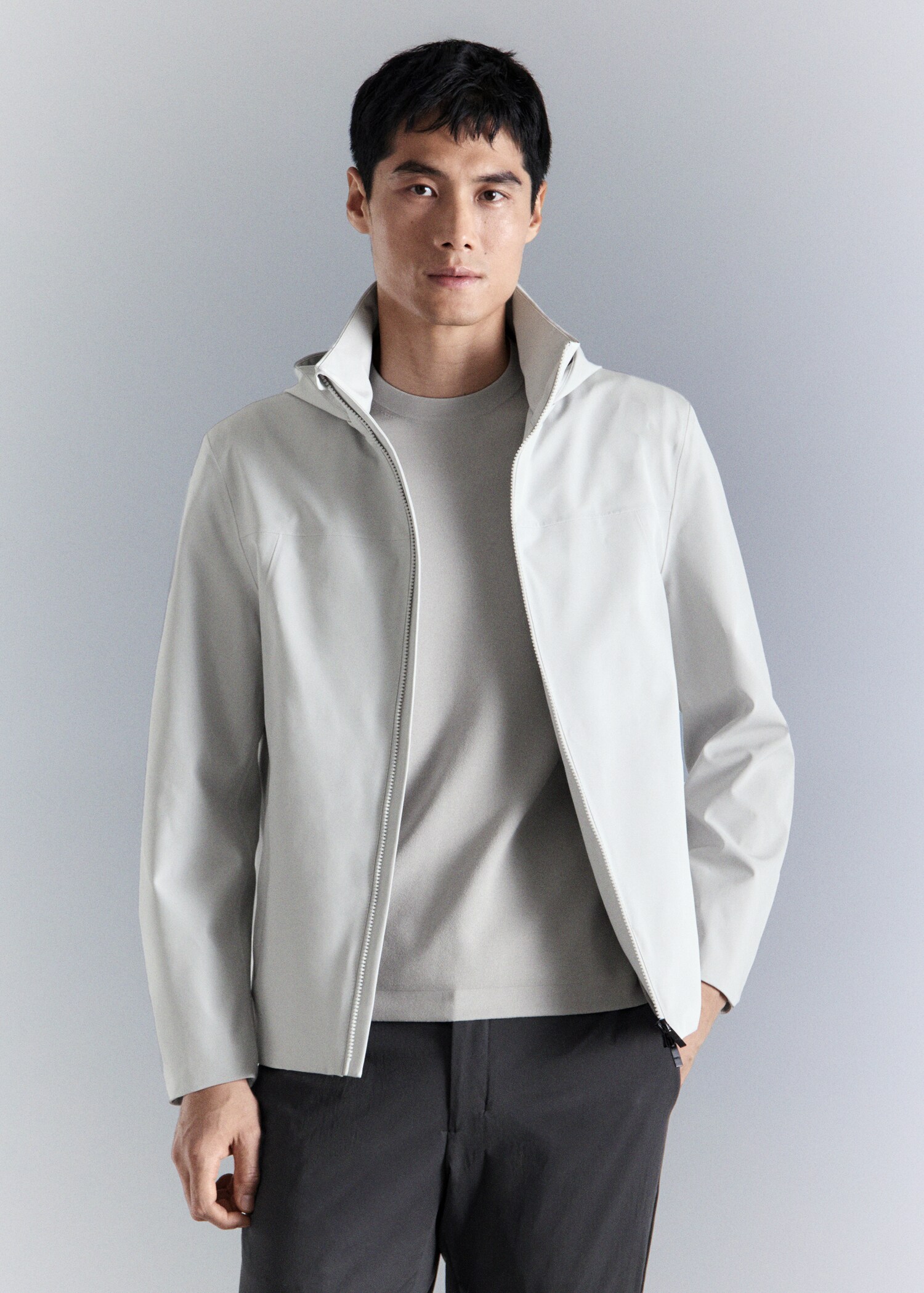 Water-repellent bomber jacket with detachable hood - Medium plane