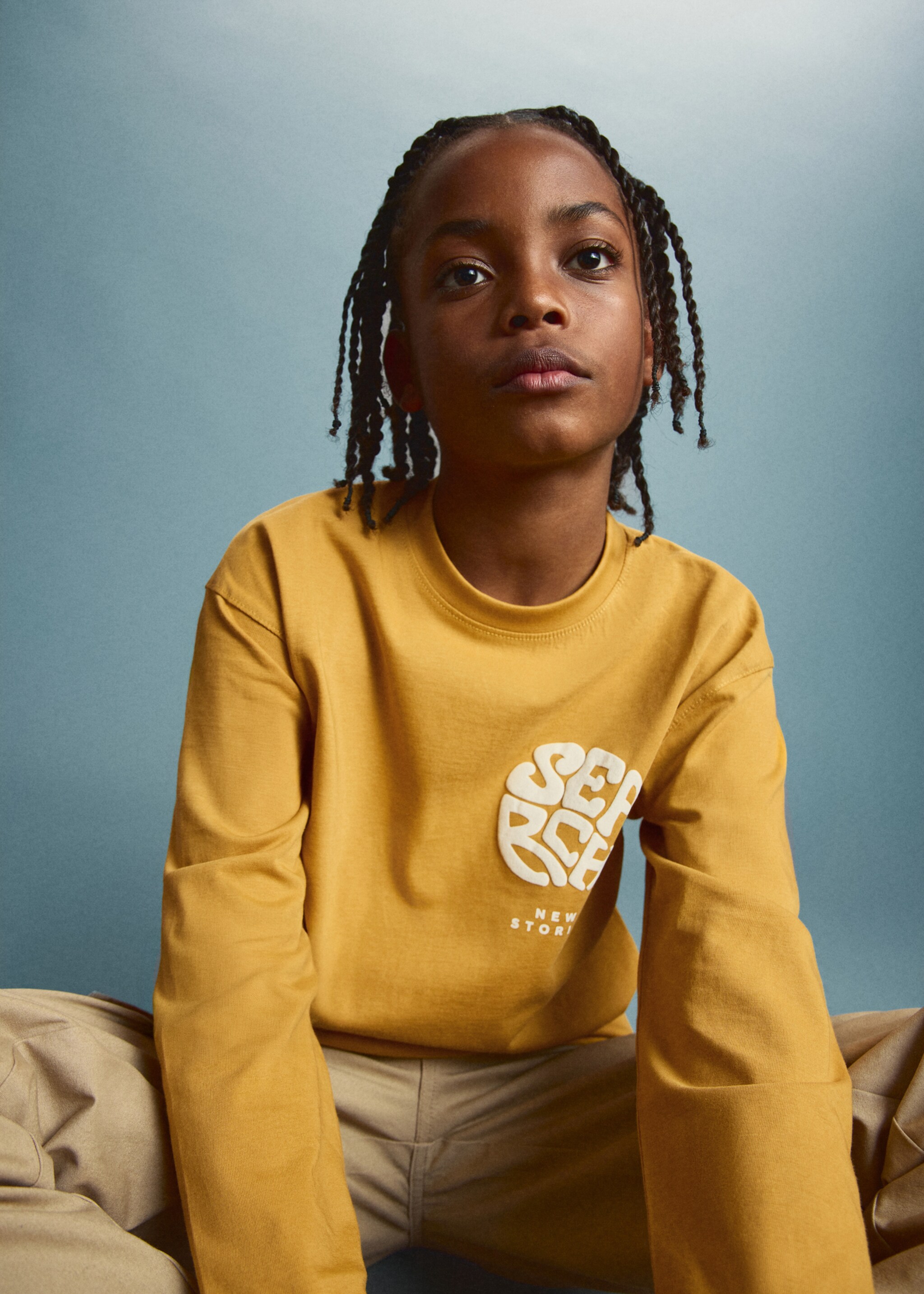 Bavlněné tričko s potiskem - Detail zboží 1, Okrová. Ref: 27024414-00.