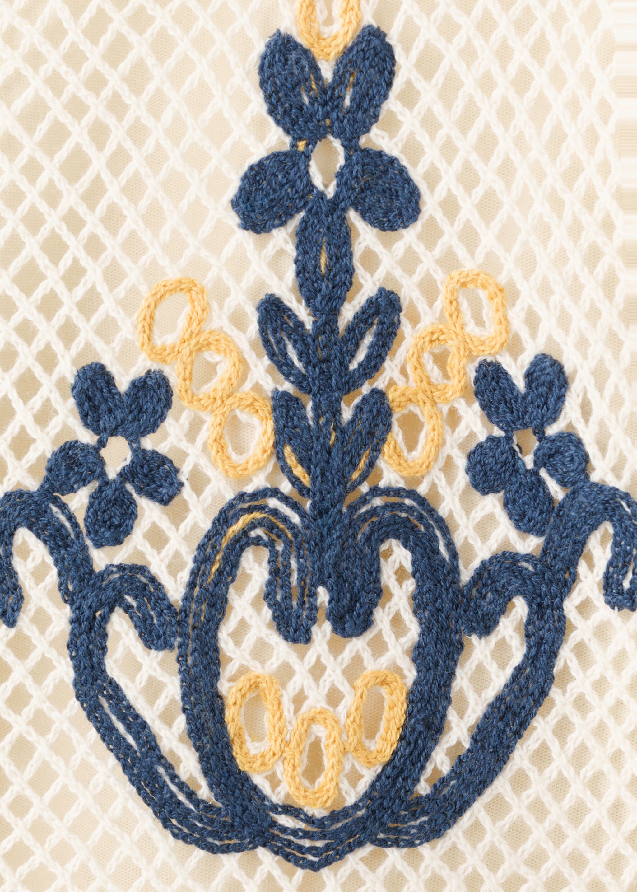 Jersey calado detalles bordados - Detalle del artículo 8, Crudo. Ref: 27024425-00.