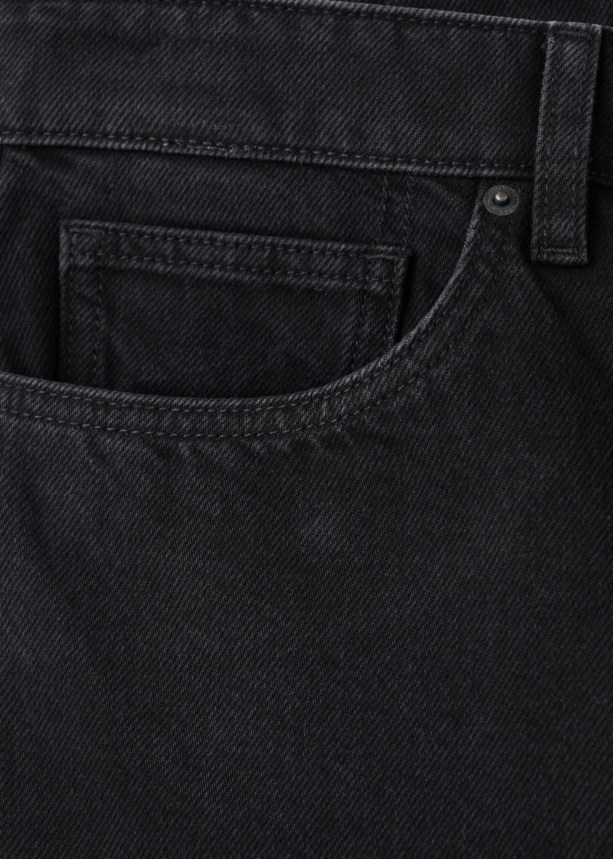 جينز سامي بقصة كروبد كروت فيت - تفاصيل المنتج 8, دنيم أسود. Ref: 27024428-00.