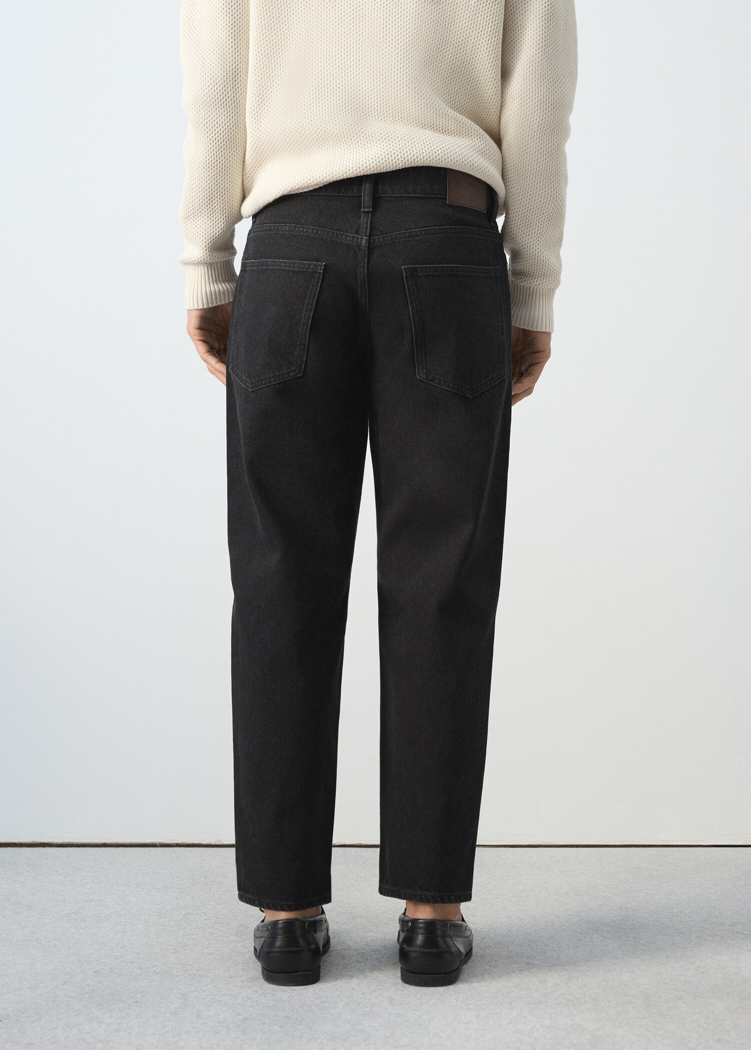 جينز سامي بقصة كروبد كروت فيت - الجهة الخلفية للمنتج