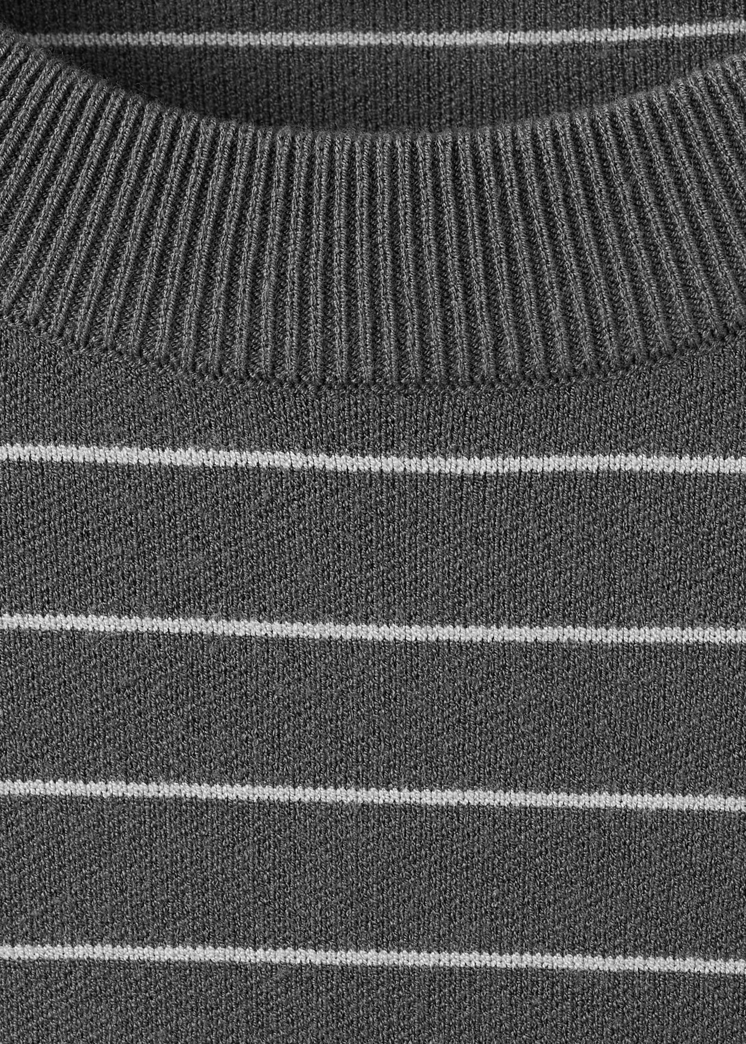 Comfort stretch striped jersey - Details of the article 8