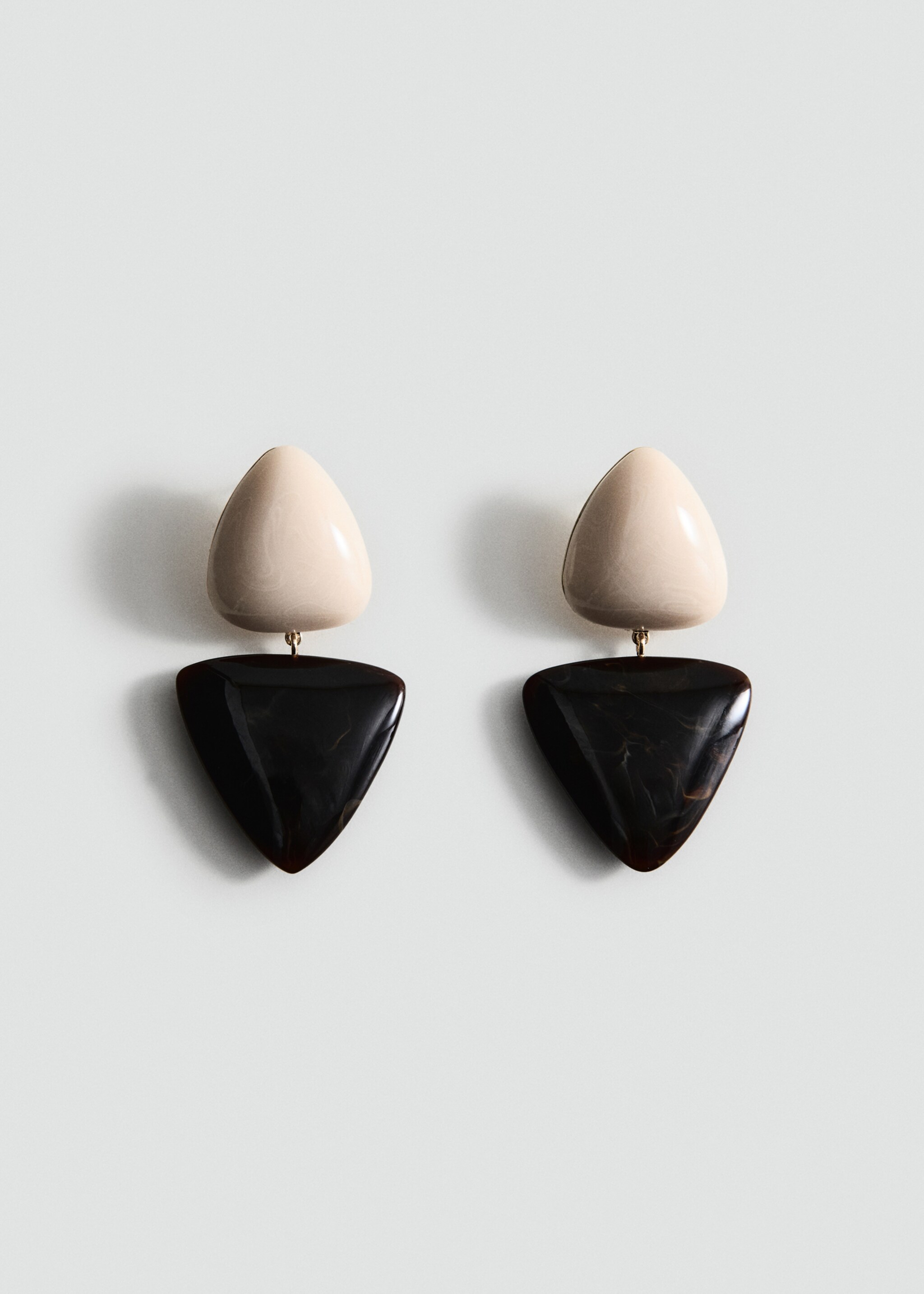 أقراط من الراتنج - منتج دون نموذج, ذهبي. Ref: 27024435-00.