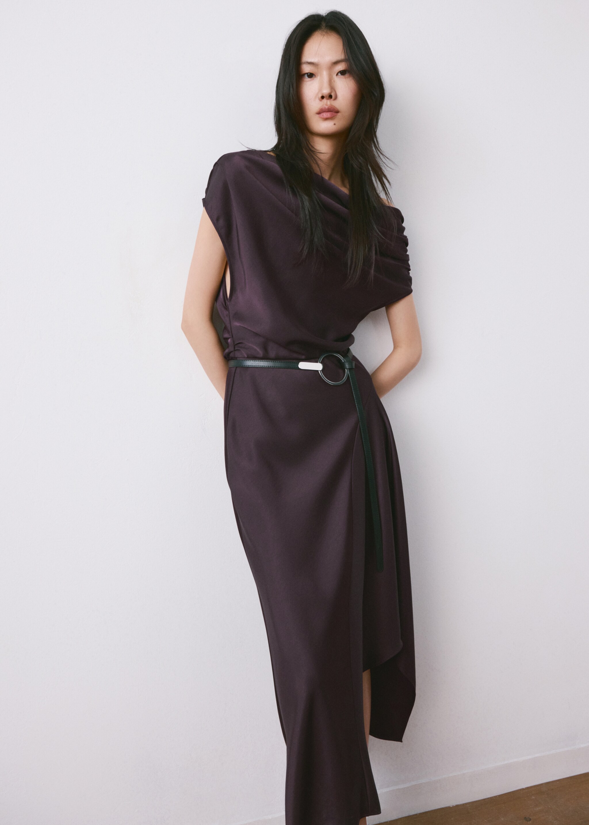 Asymmetrical flared dress - Medium plane, Chocolate. Ref: 27024438-00.