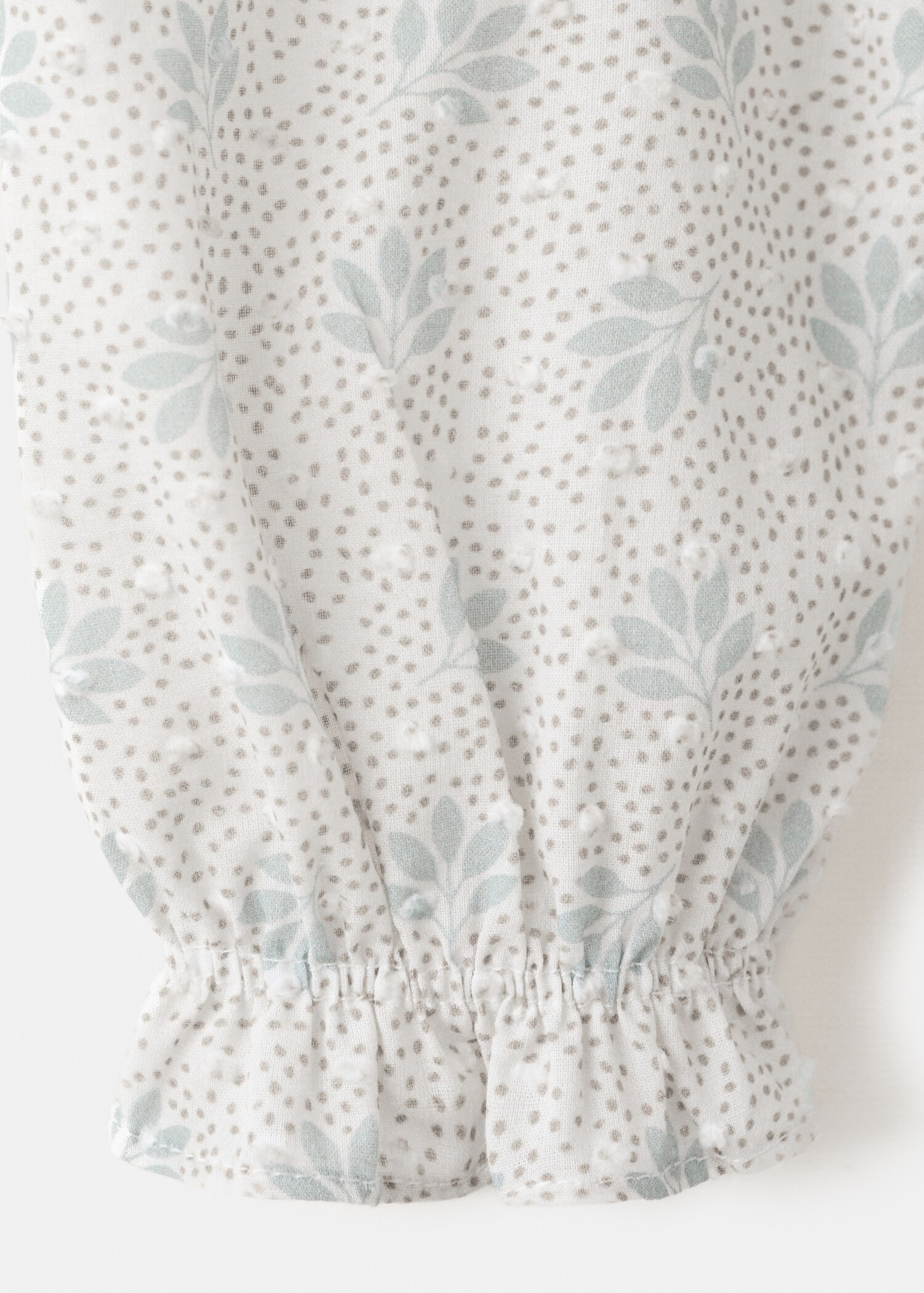 Floral blouse with frill detail - Details of the article 0