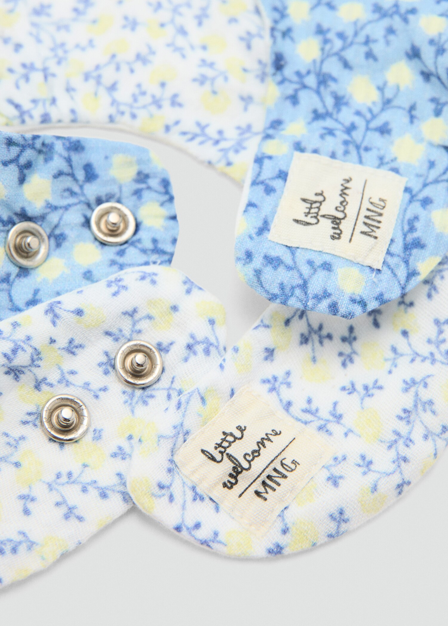 Pack of 2 cotton bibs - Details of the article 1