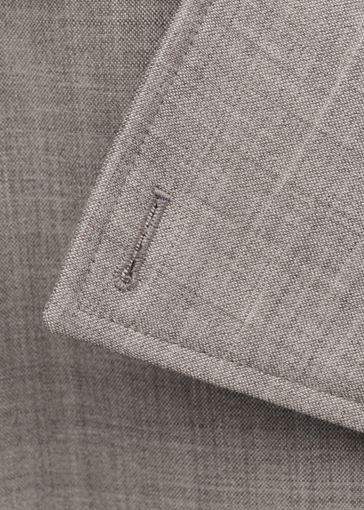 Double-breasted trench 100% wool - Details of the article 8