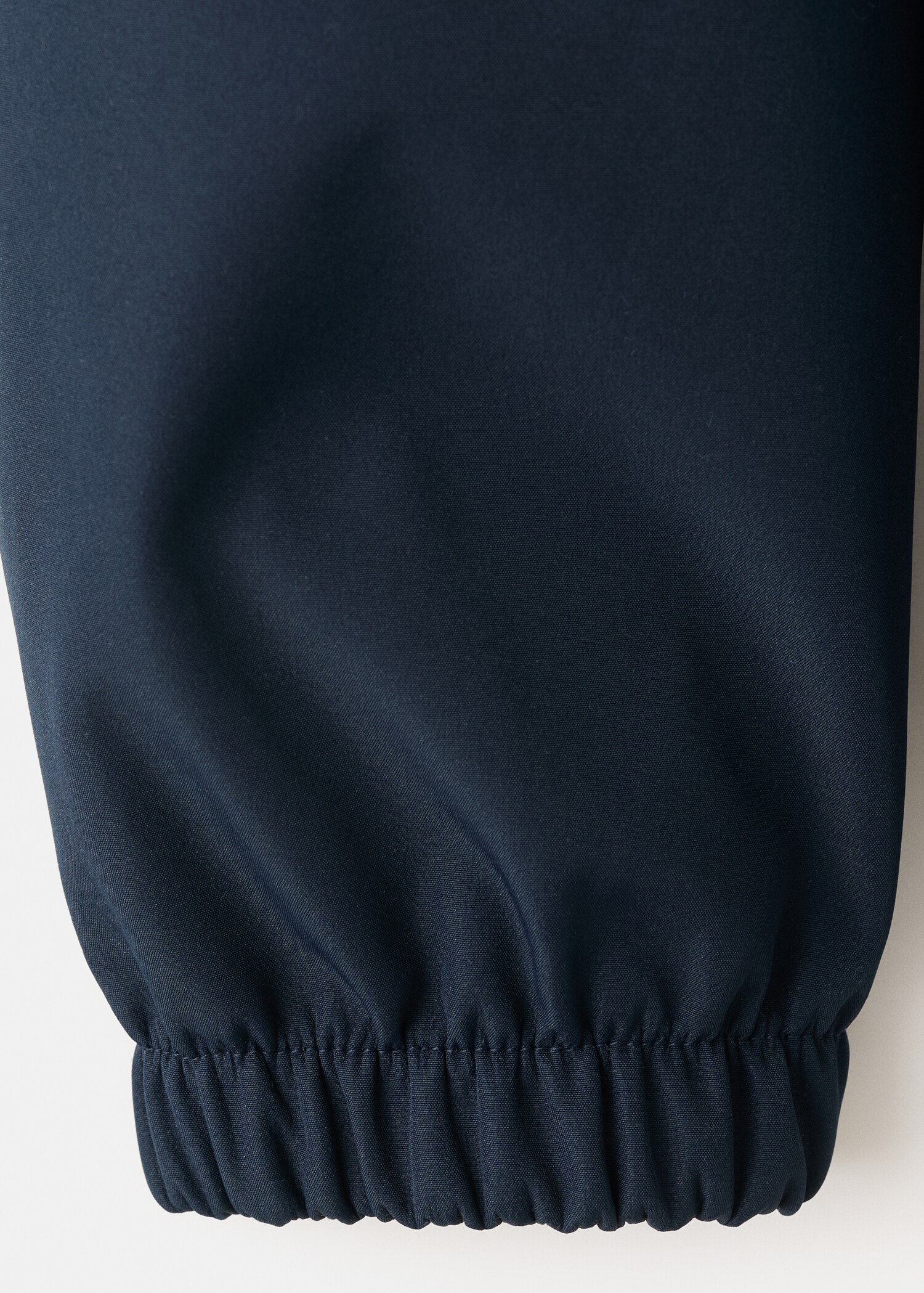 Parka impermeable capucha - Detalle del artículo 0