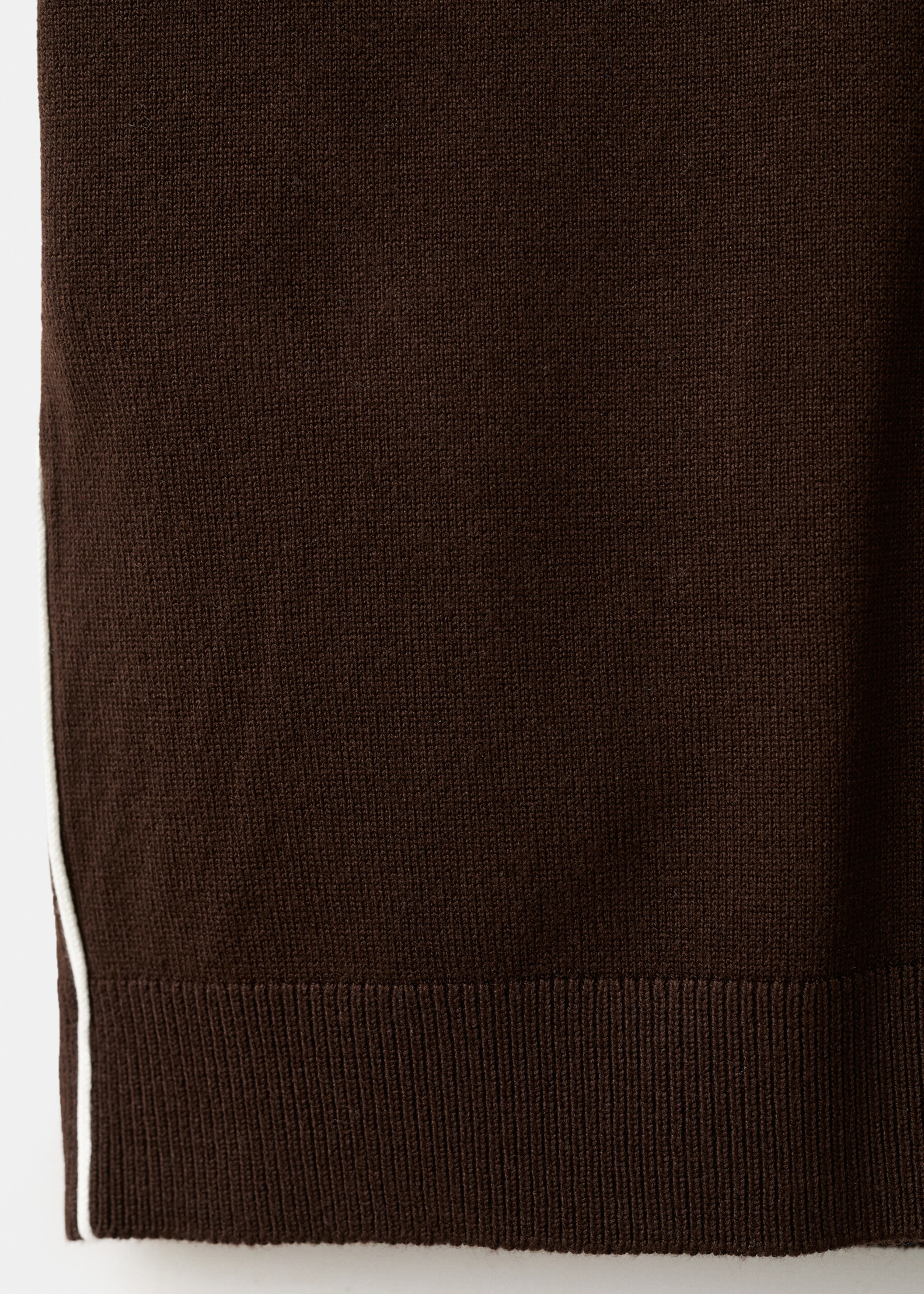Contrasting stripes sweater - Details of the article 0, Chocolate. Ref: 27024775-00.