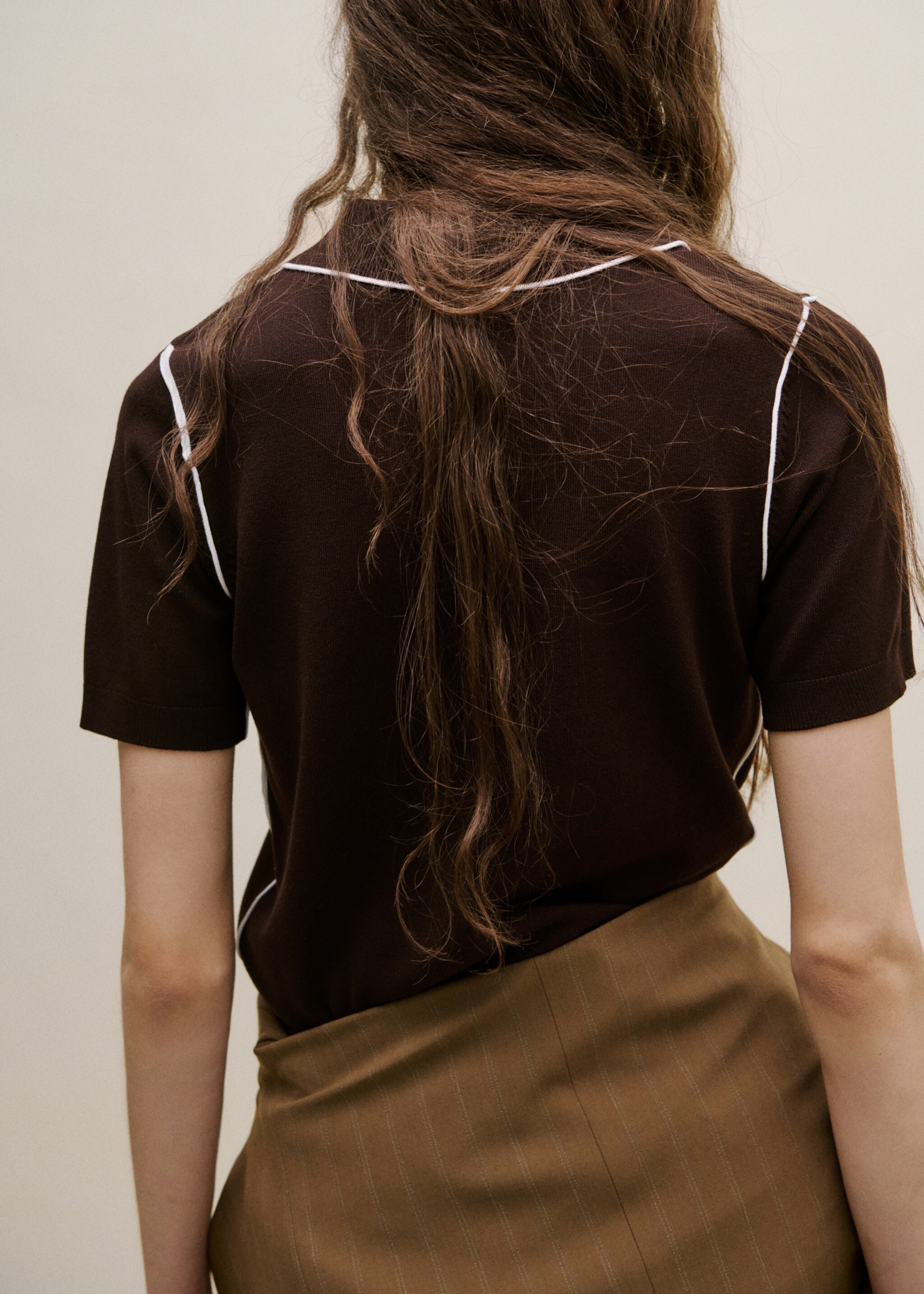 Contrasting stripes sweater - Reverse of the article, Chocolate. Ref: 27024775-00.