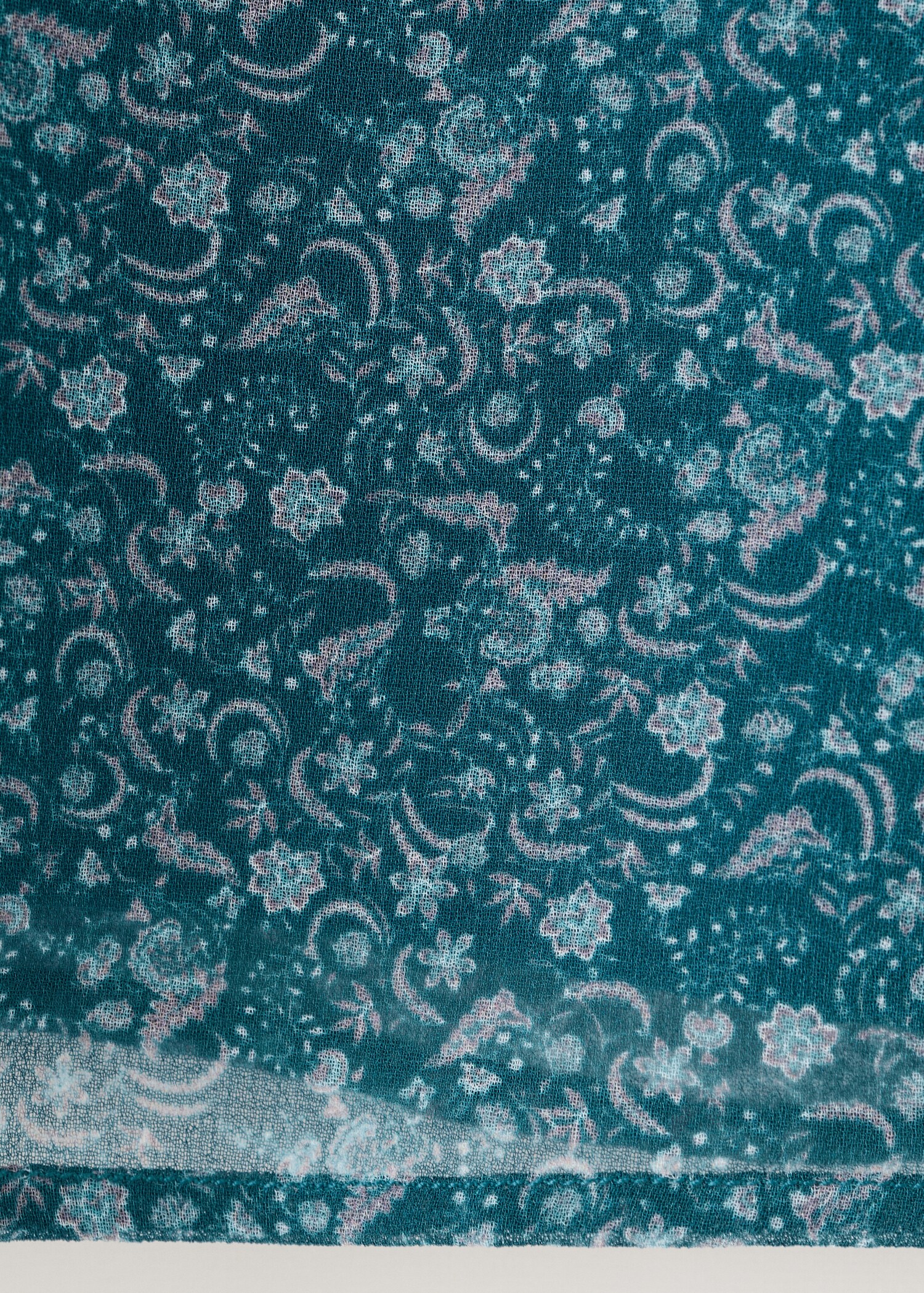 Asymmetrical printed blouse - Details of the article 8