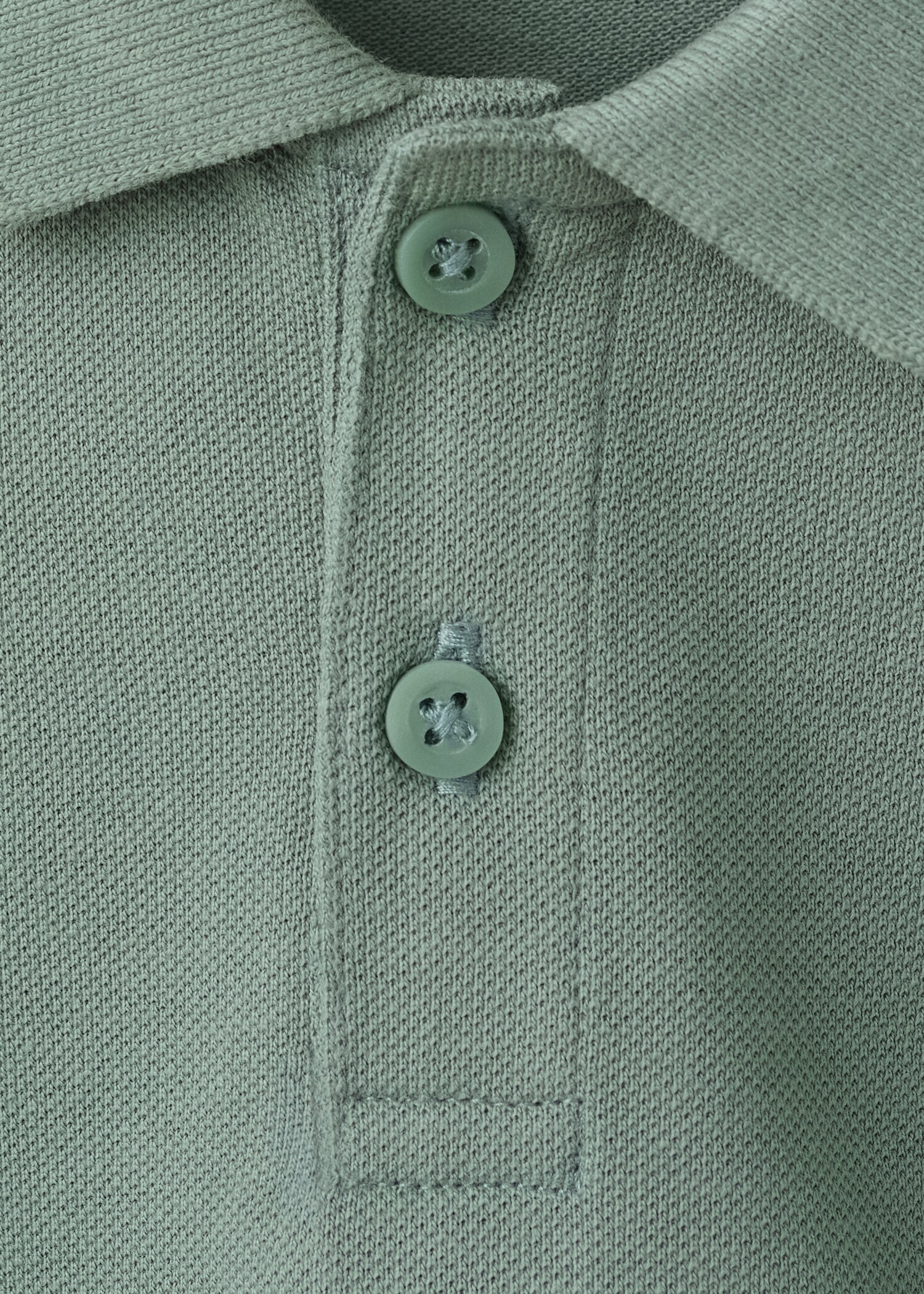 Short-sleeved cotton polo shirt - Details of the article 8