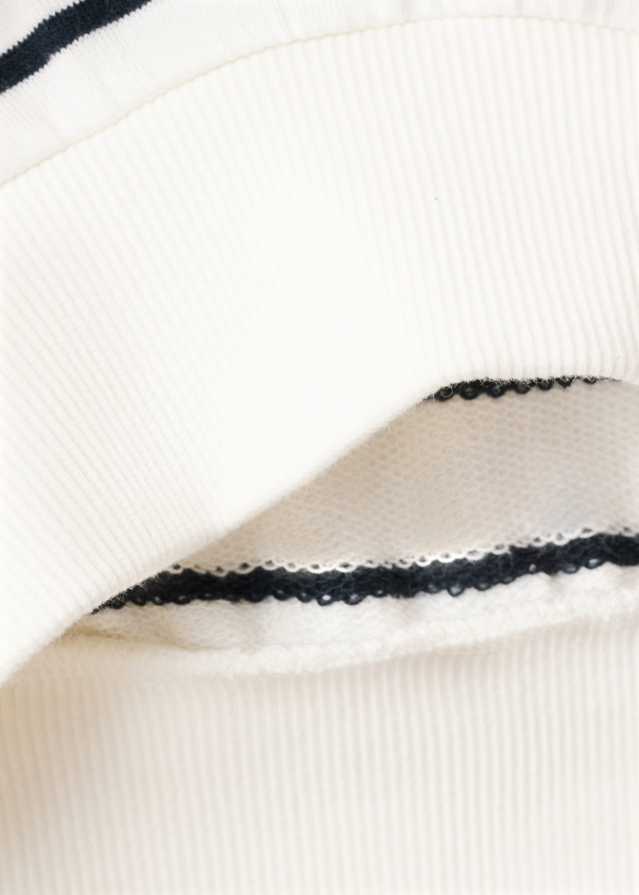 Sudadera rayas mensaje estampado - Detalle del artículo 0, Blanco roto. Ref: 27025152-00.