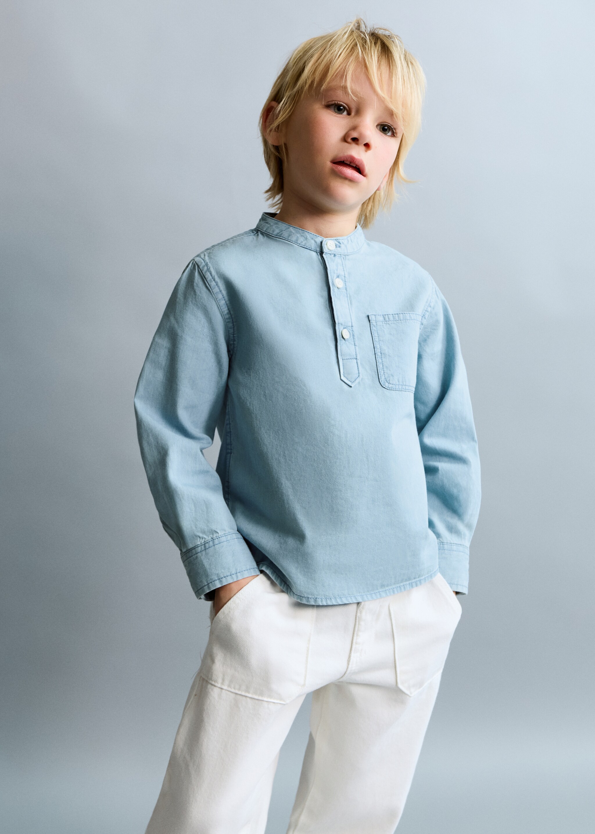 Bavlněná džínová košile - Náhled ve středové rovině, Světle modrá. Ref: 27025155-00.