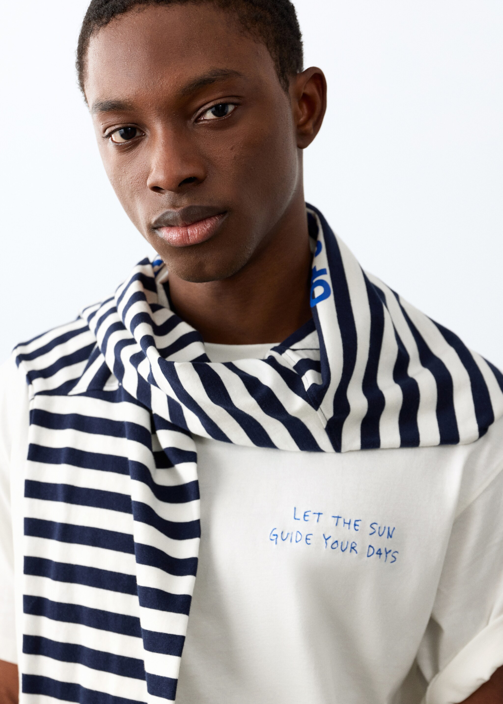 Bedrucktes Baumwoll-T-Shirt - Detail des Artikels 1, Cremeweiß. Ref: 27025159-00.