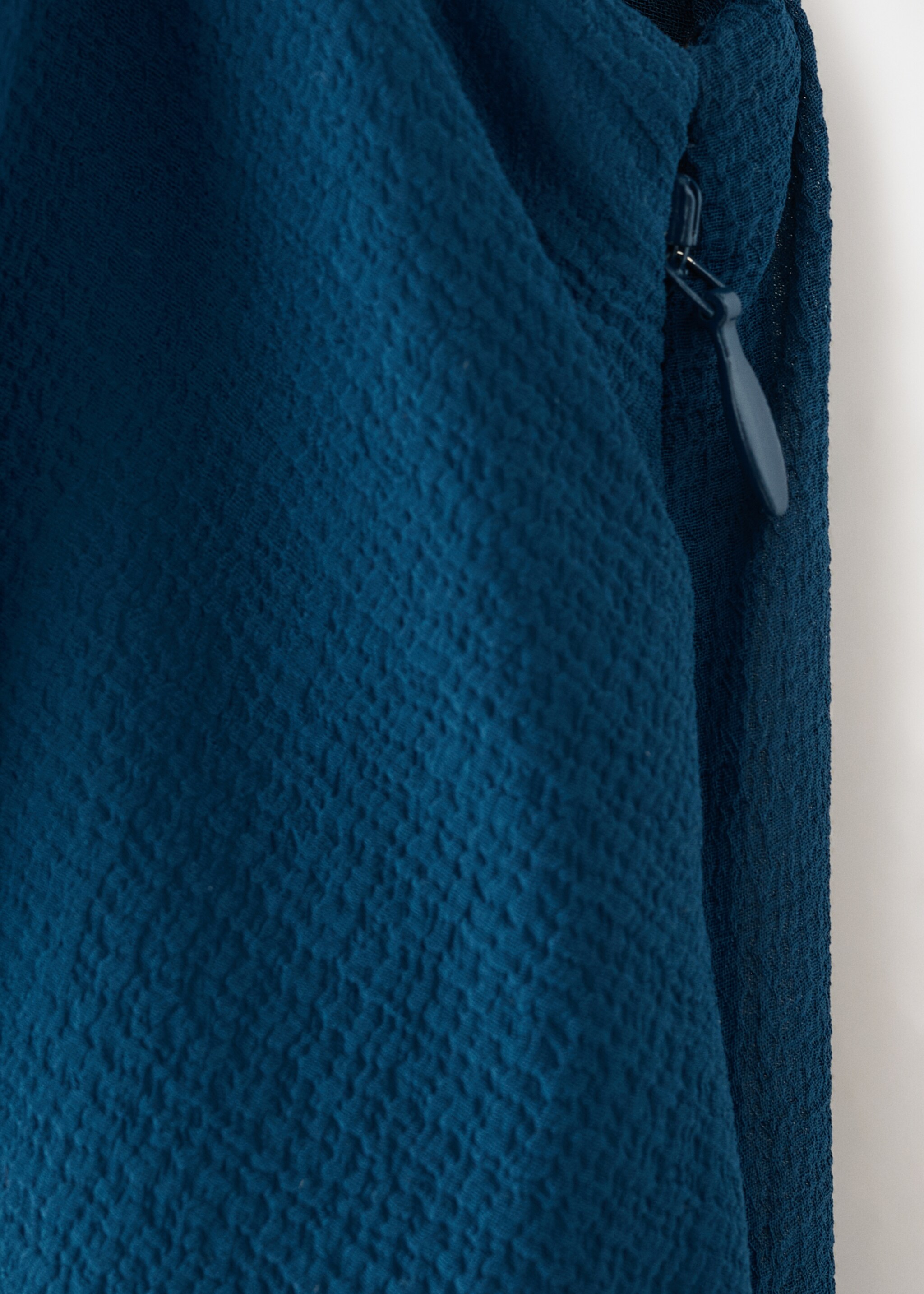 Dress iris - Details of the article 0, Navy. Ref: 27025814-00.