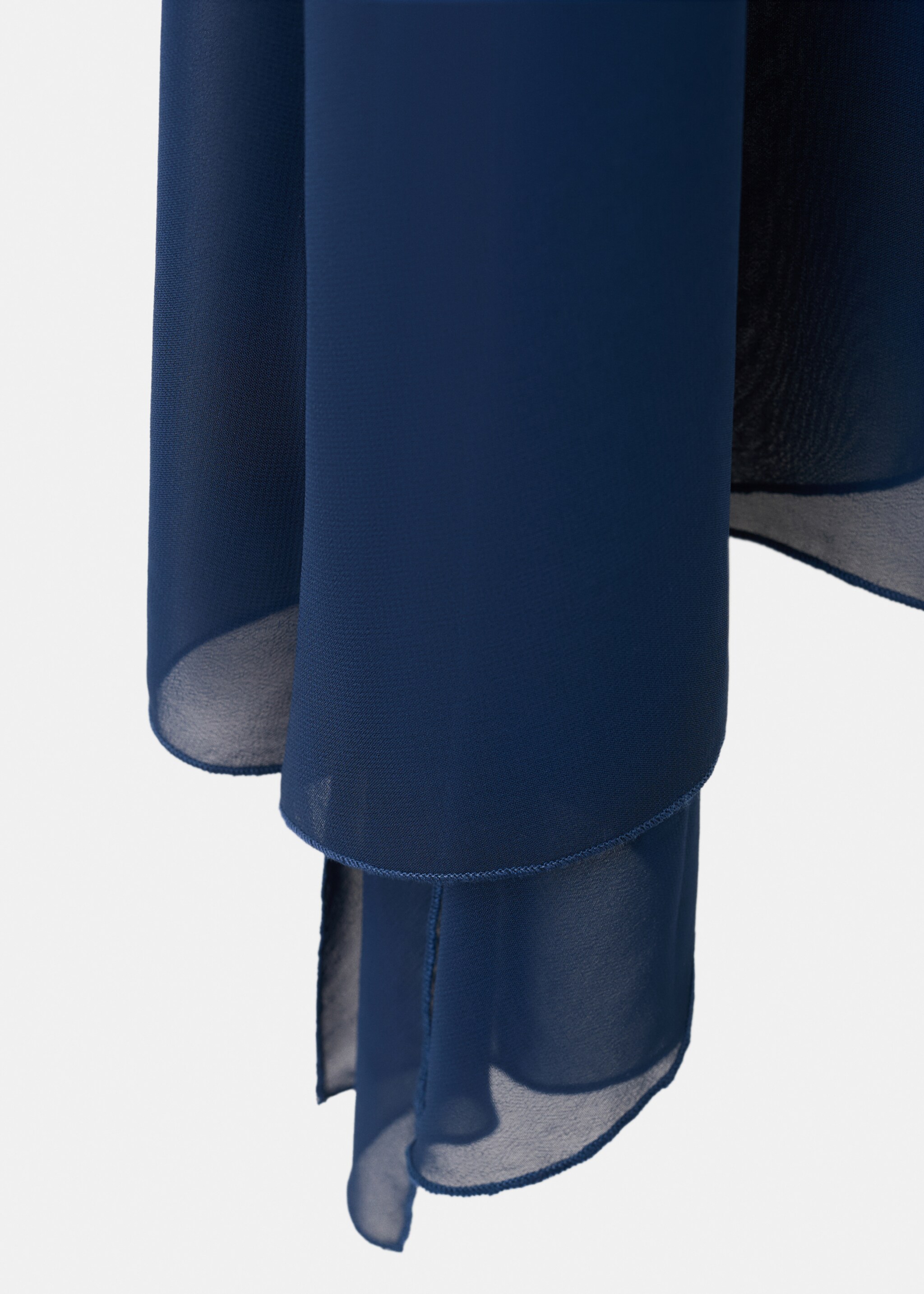 غطاء شبه شفاف مع فتحة - تفاصيل المنتج 0, أزرق غامق. Ref: 27025815-00.