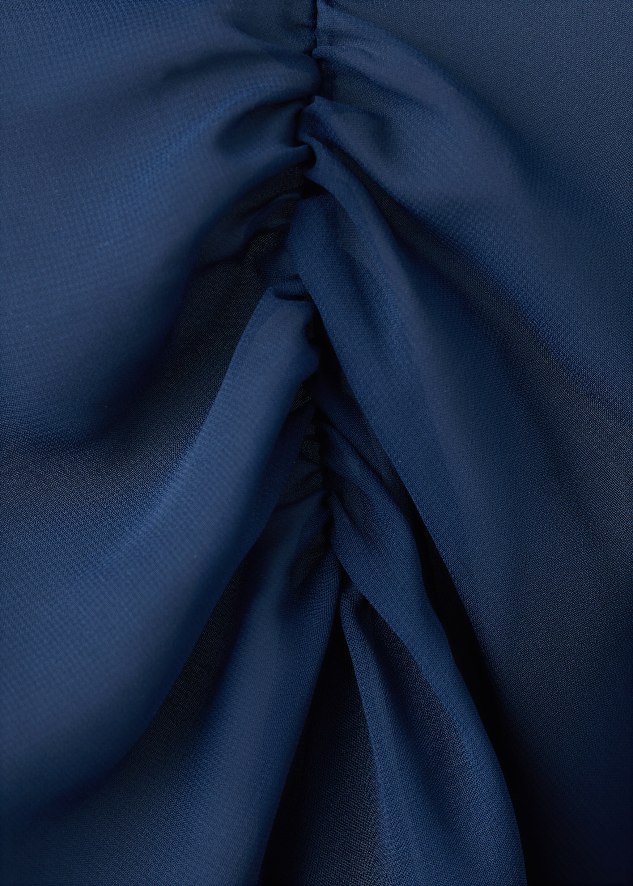 غطاء شبه شفاف مع فتحة - تفاصيل المنتج 8, أزرق غامق. Ref: 27025815-00.