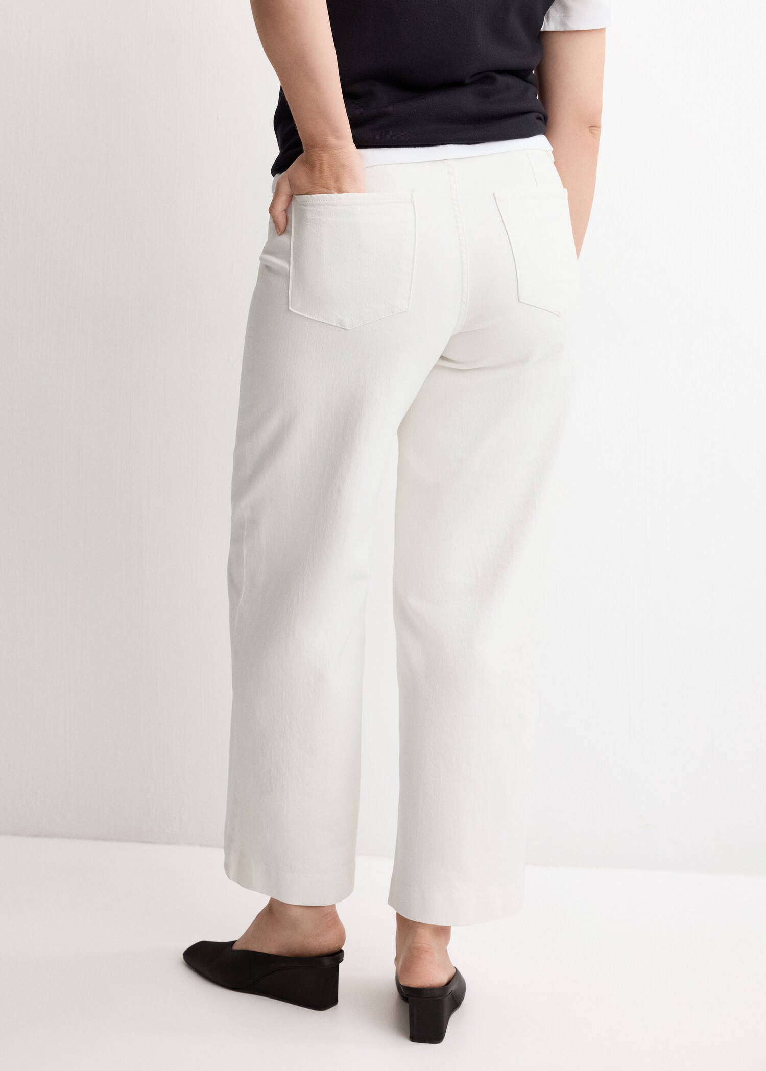 Jeans wide leg med hög midja och sömmar - Detaljer om artikeln 4