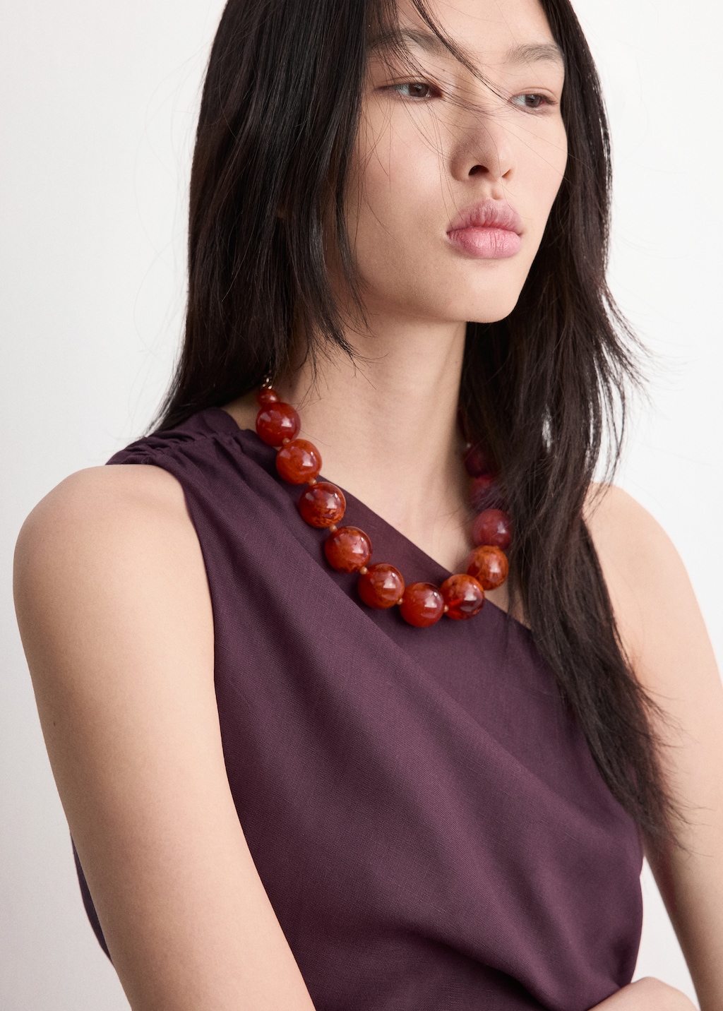 Asymmetrical dress with side slit - image 5