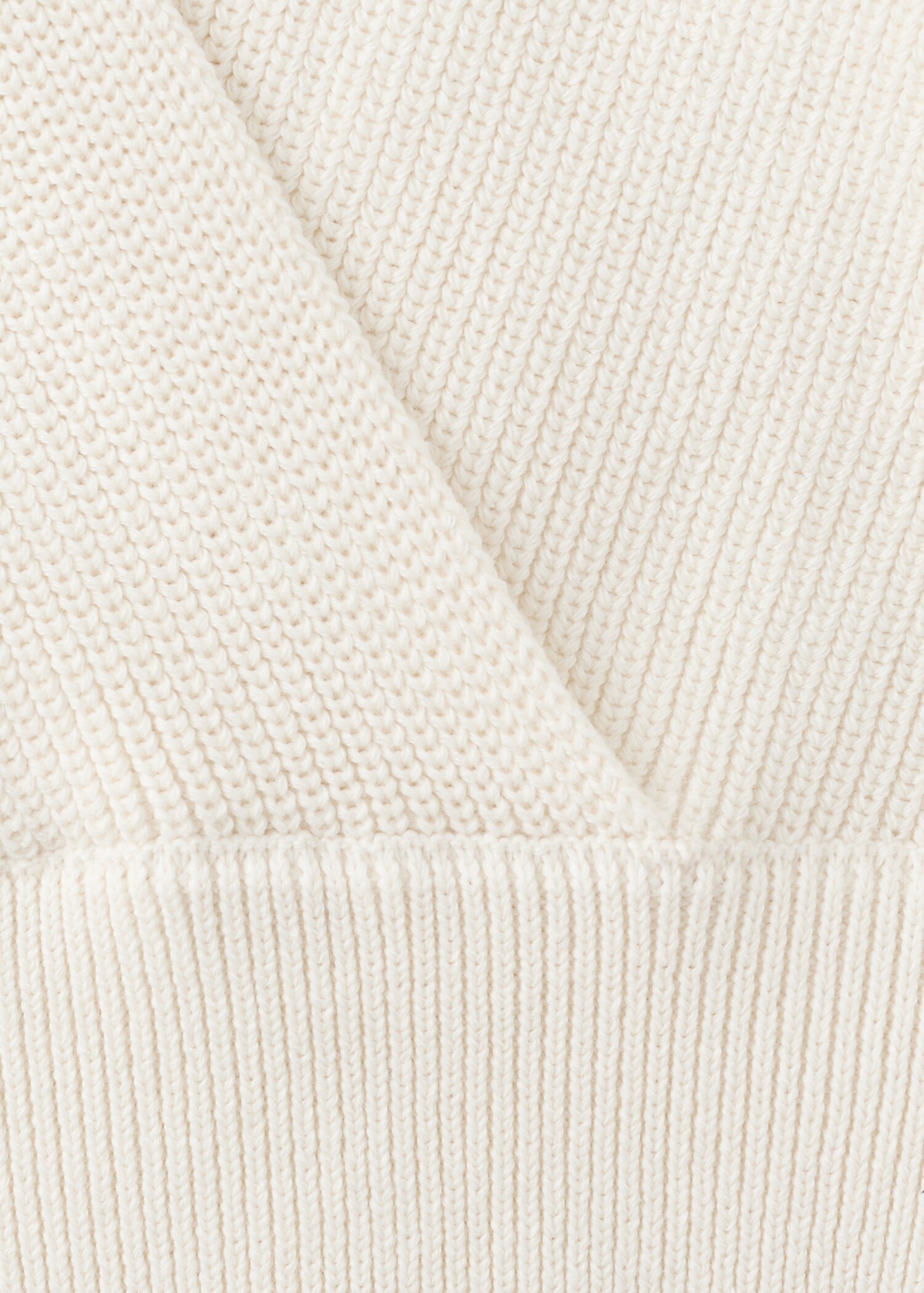 V-neck ribbed knit sweater - Details of the article 8