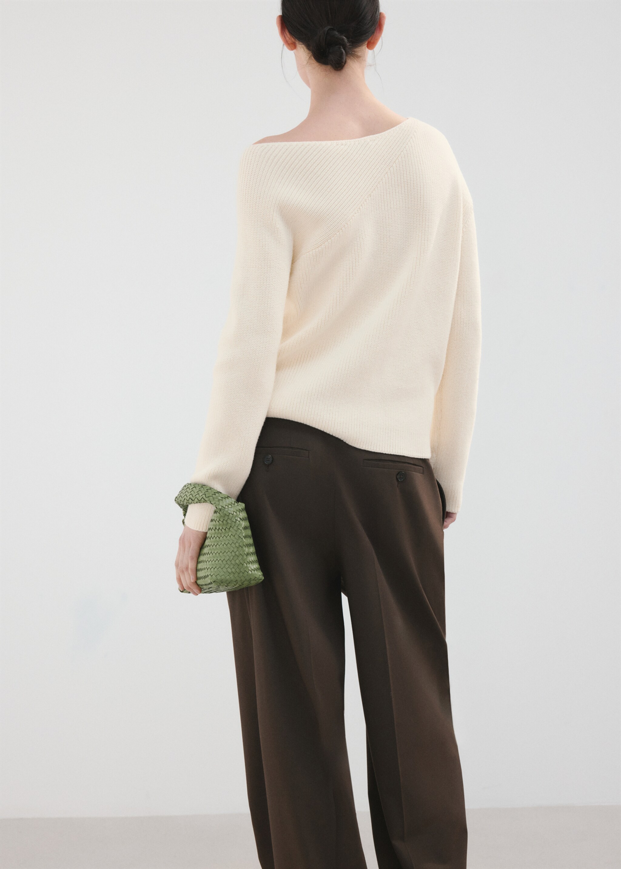 Boat-neck knitted sweater - Reverse of the article, Ecru. Ref: 27025837-00.