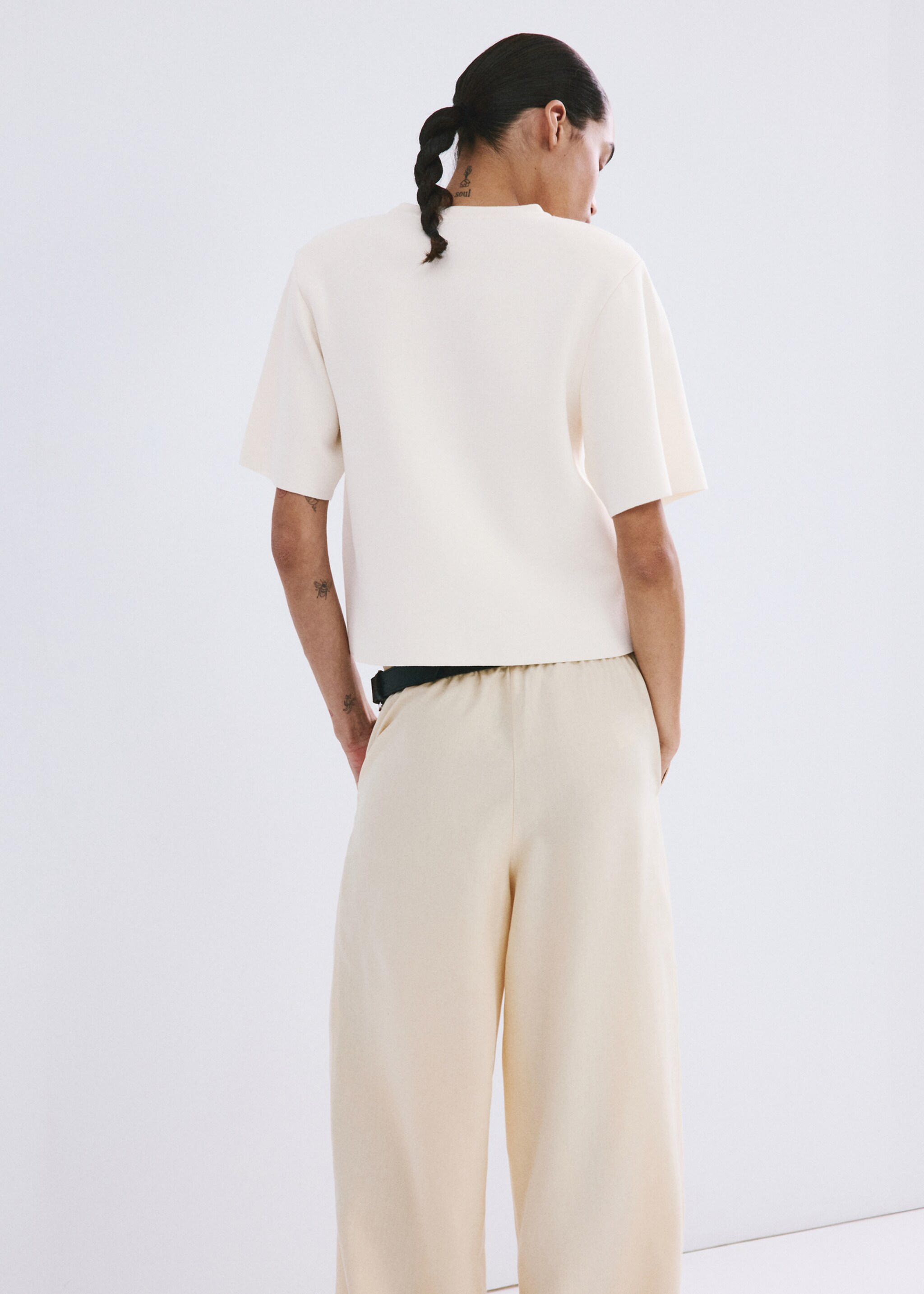 Short-sleeved knitted sweater - Reverse of the article, Off White. Ref: 27025841-00.