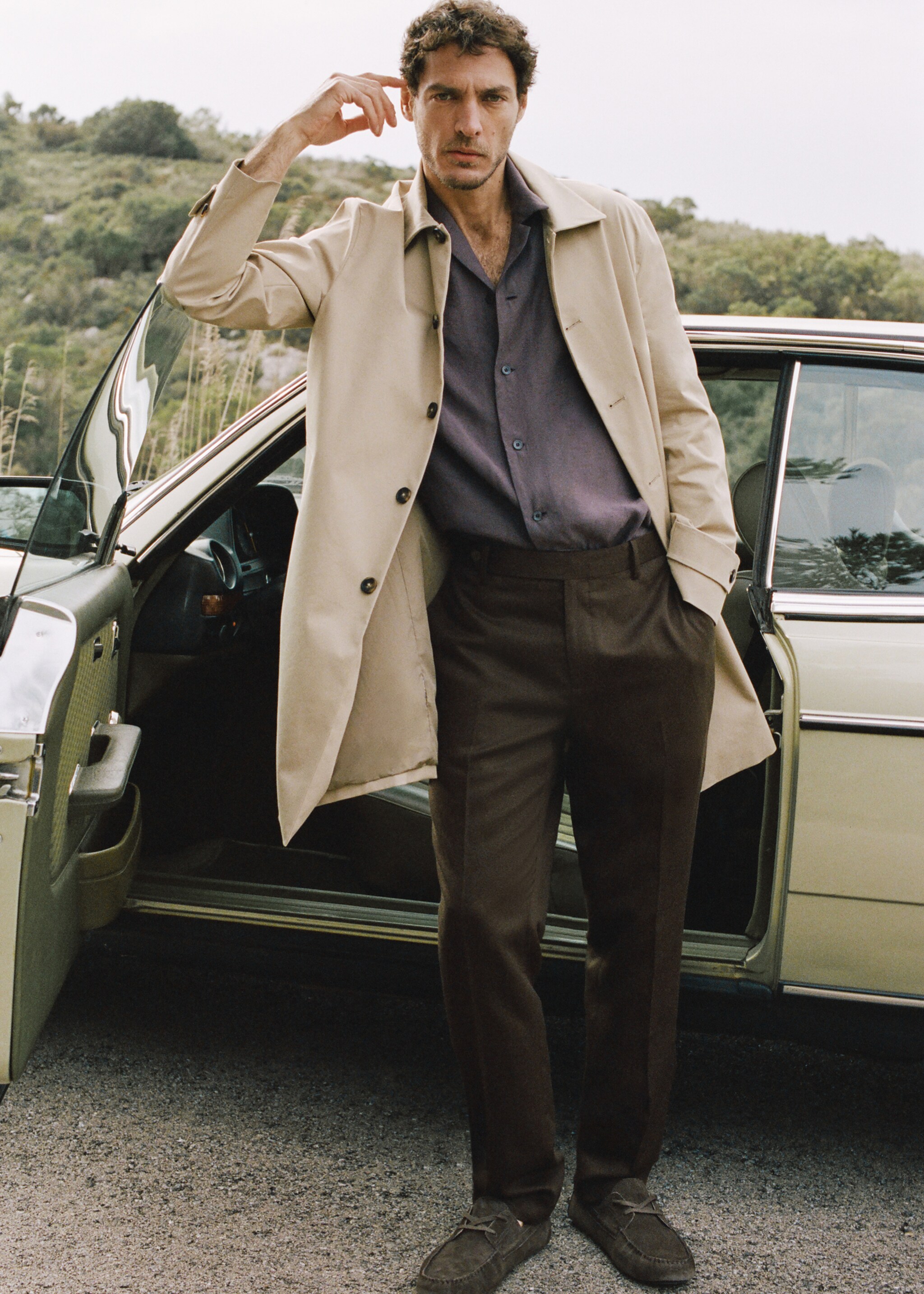 Slim-fit lyocell linen trousers - Details of the article 5, Chocolate. Ref: 27025933-00.