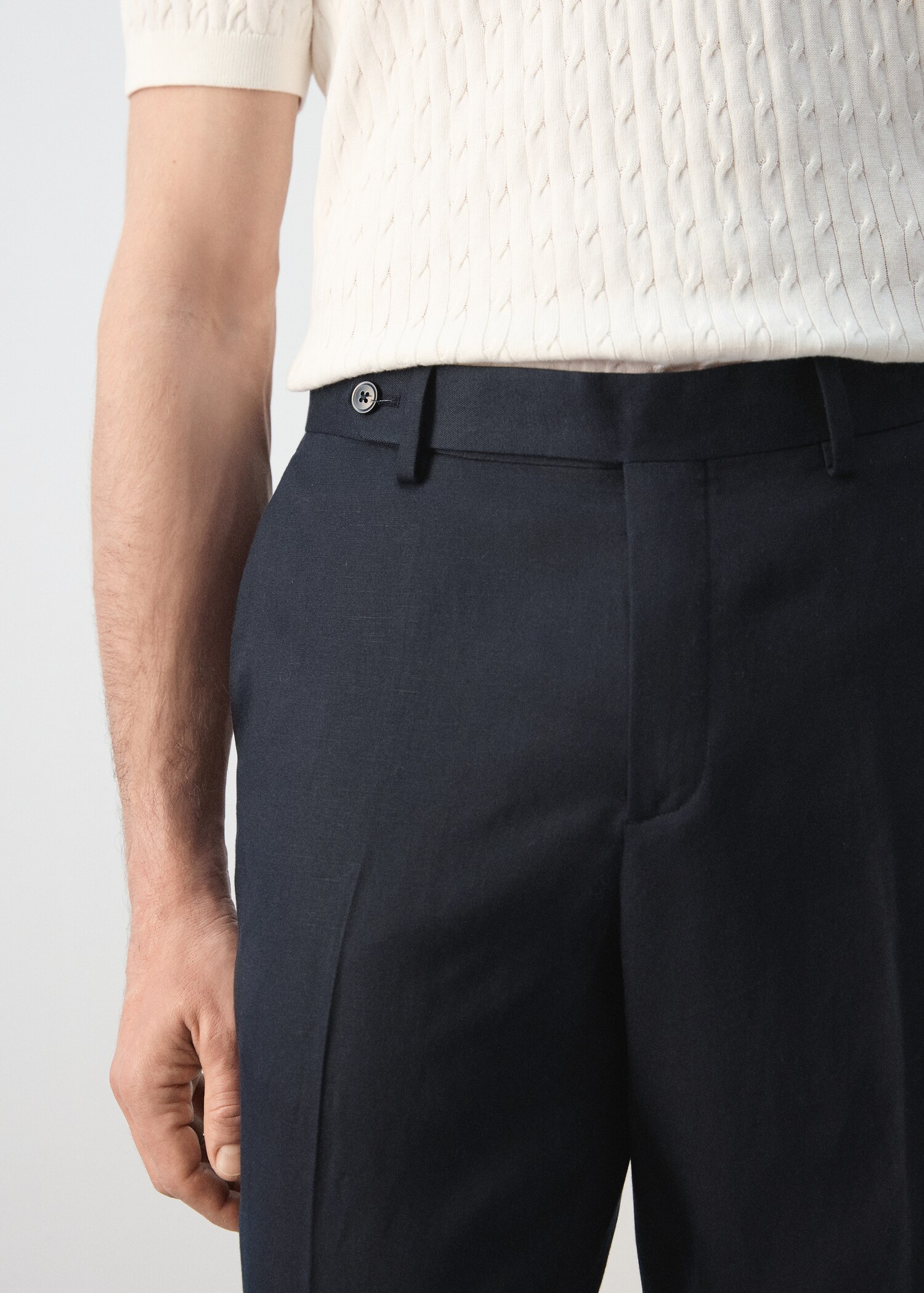Slim fit cross-waist trousers - Details of the article 1