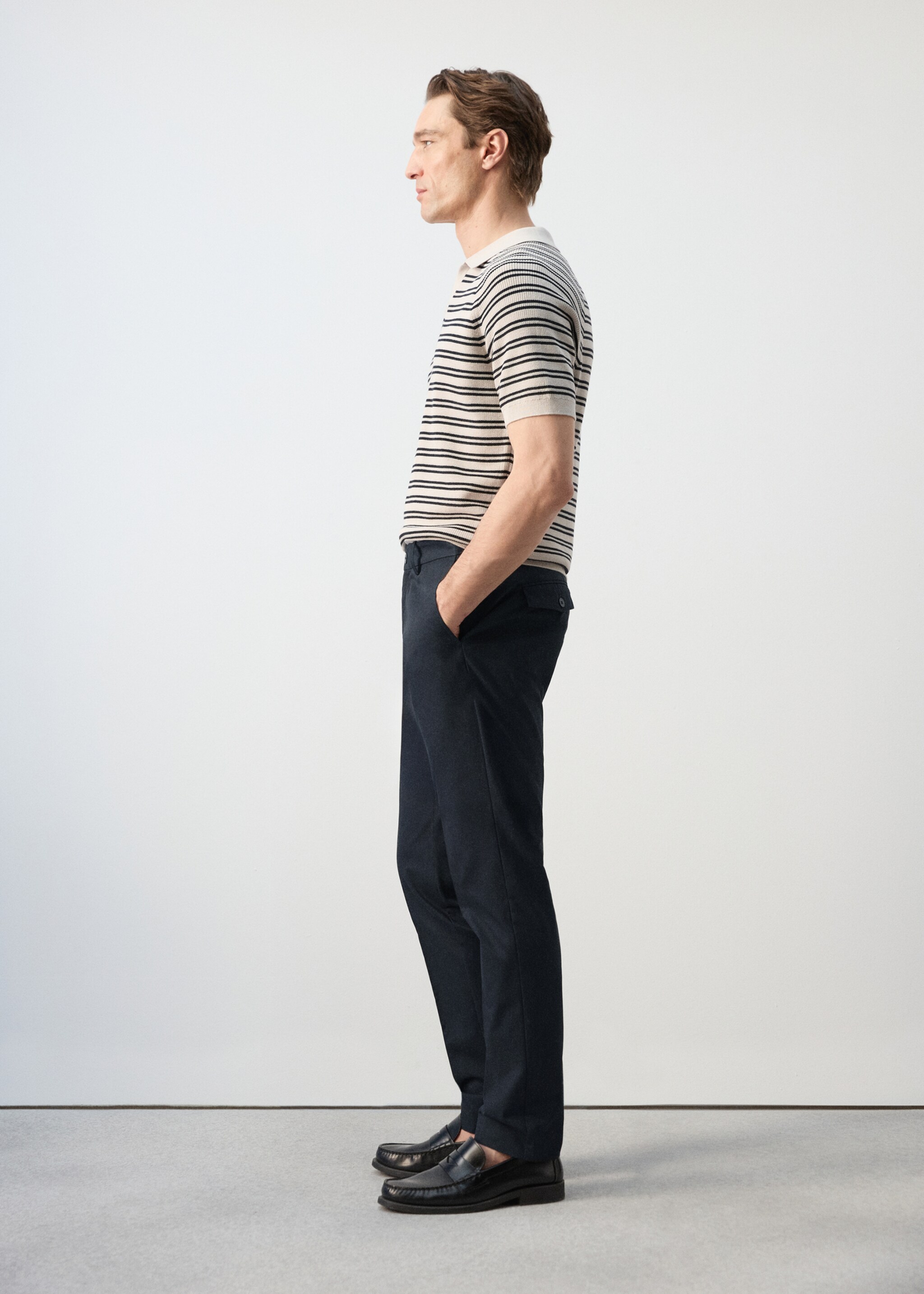 100% cotton slim fit twill trousers - Details of the article 2, Navy. Ref: 27025934-00.