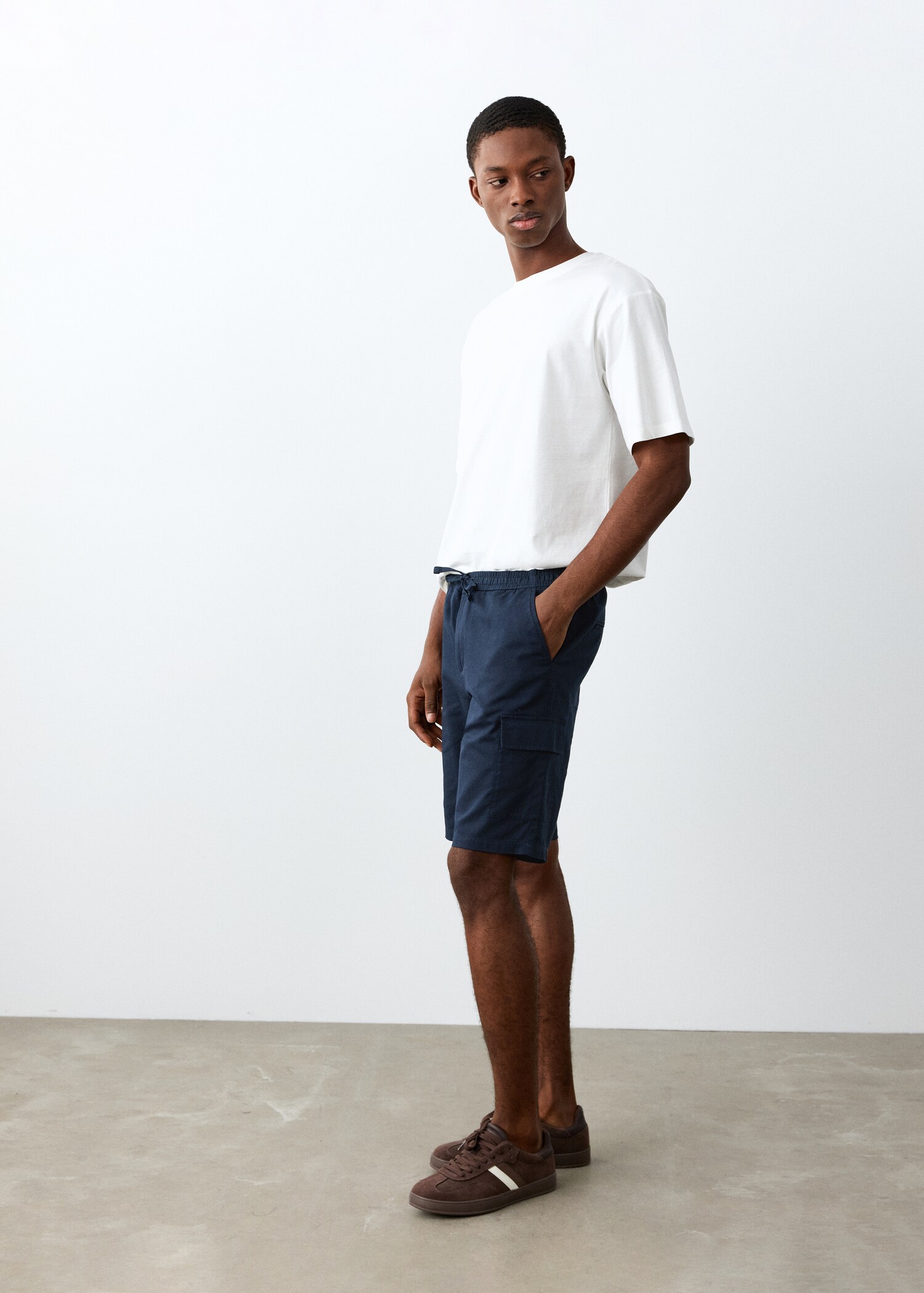 카고 포켓 버뮤다 쇼츠 - 중간 평면도