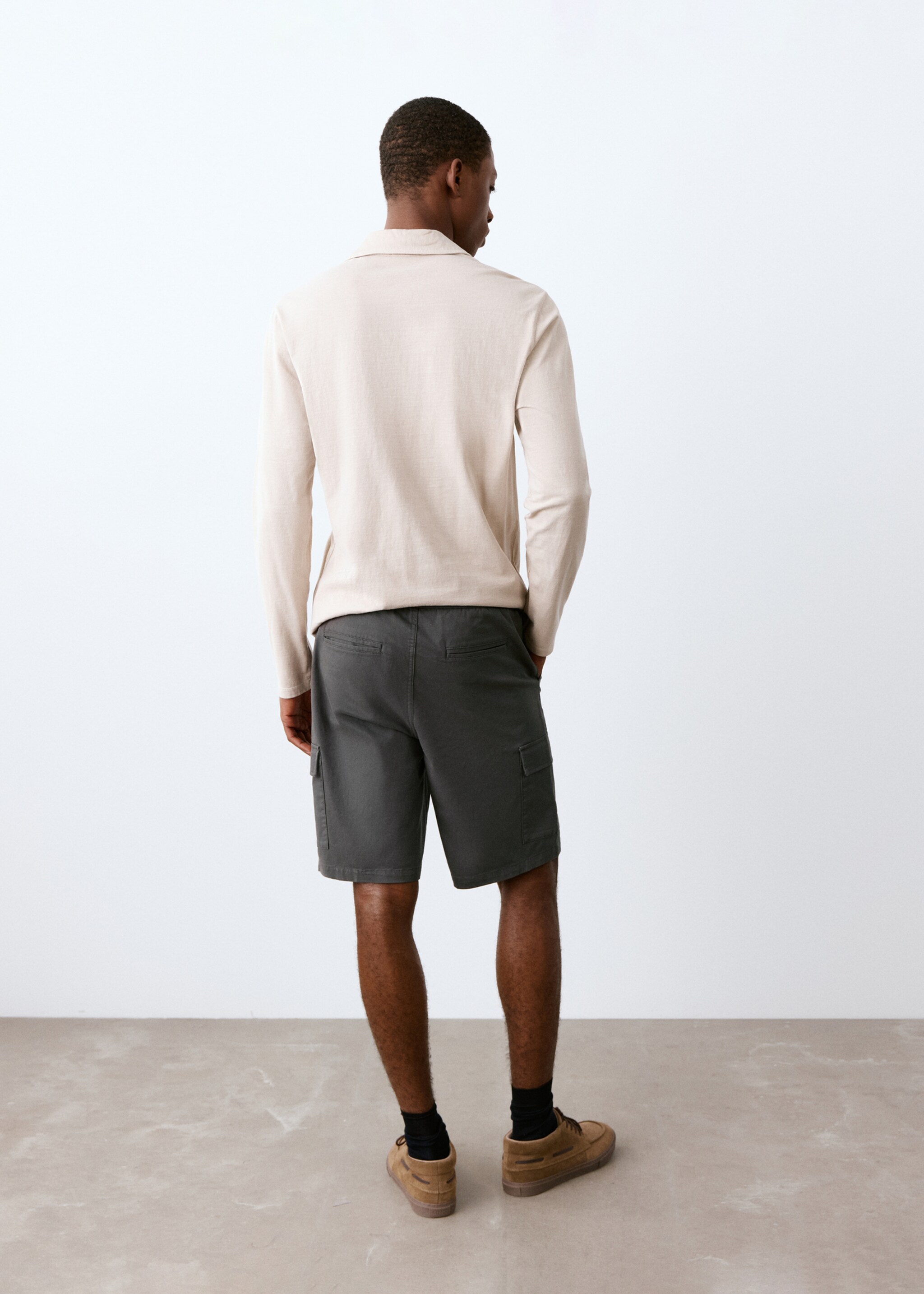 Bermudas algodón cargo - Reverso del artículo, Gris antracita. Ref: 27025936-00.