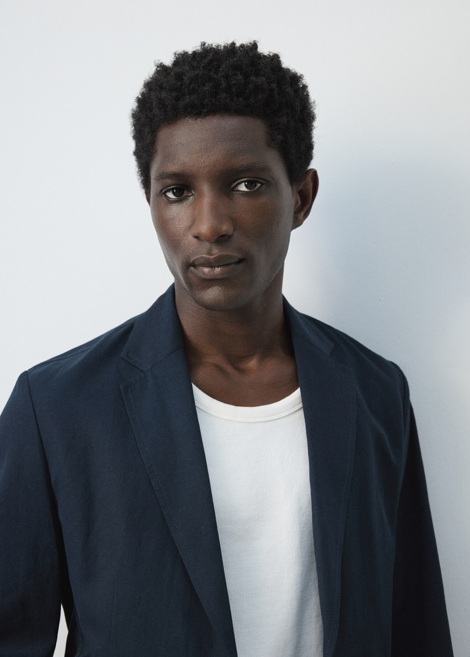 Blazer de costume slim-fit lin et lyocell - Détail de l'article 1