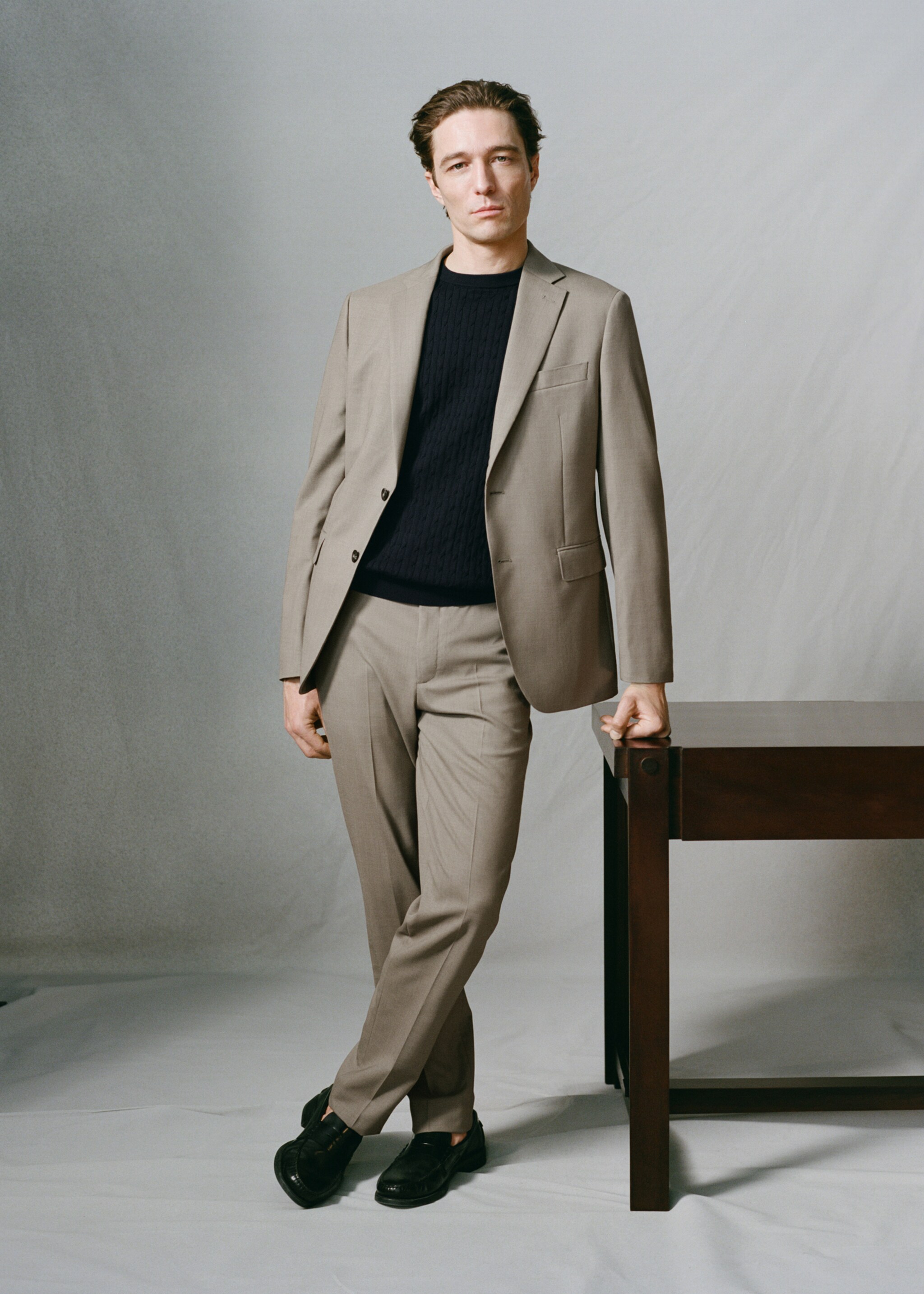 Pantalon costume Turín 100 % laine - Détail de l'article 5, Marron moyen. Ref: 27025950-00.