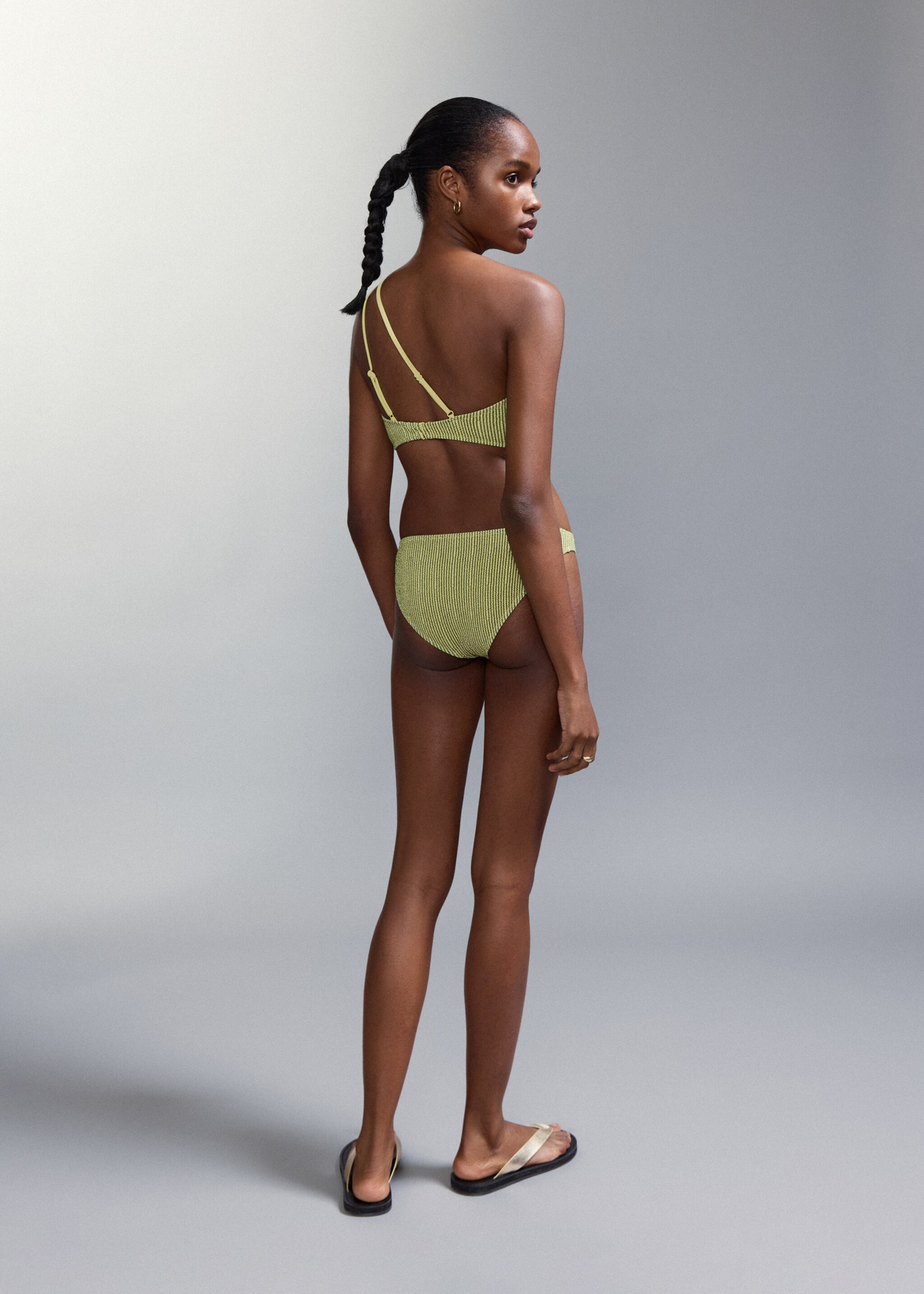 Asymmetric bikini with classic briefs - Reverse of the article, Green. Ref: 27025953-00.