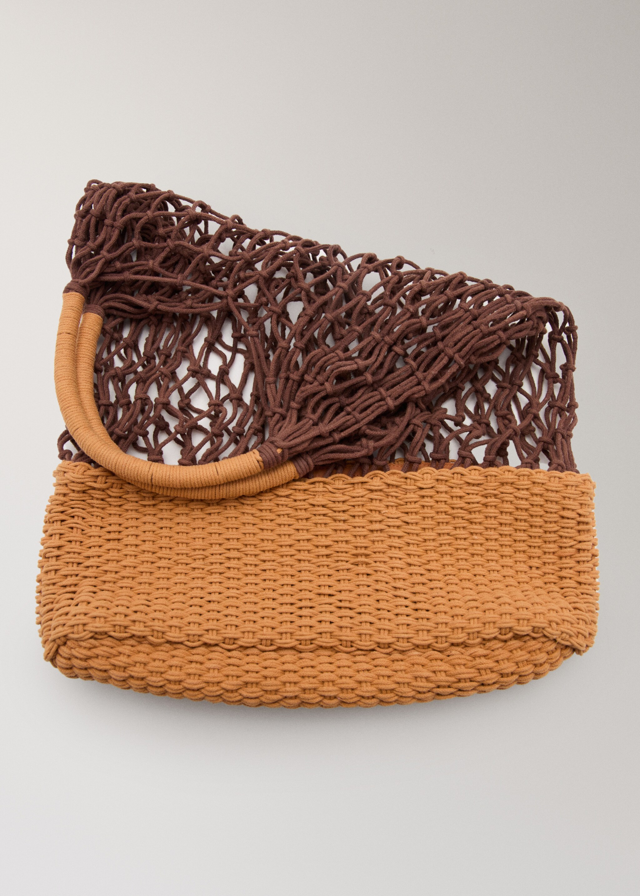 Cotton mesh shoulder bag - Details of the article 2, Brown. Ref: 27025976-00.