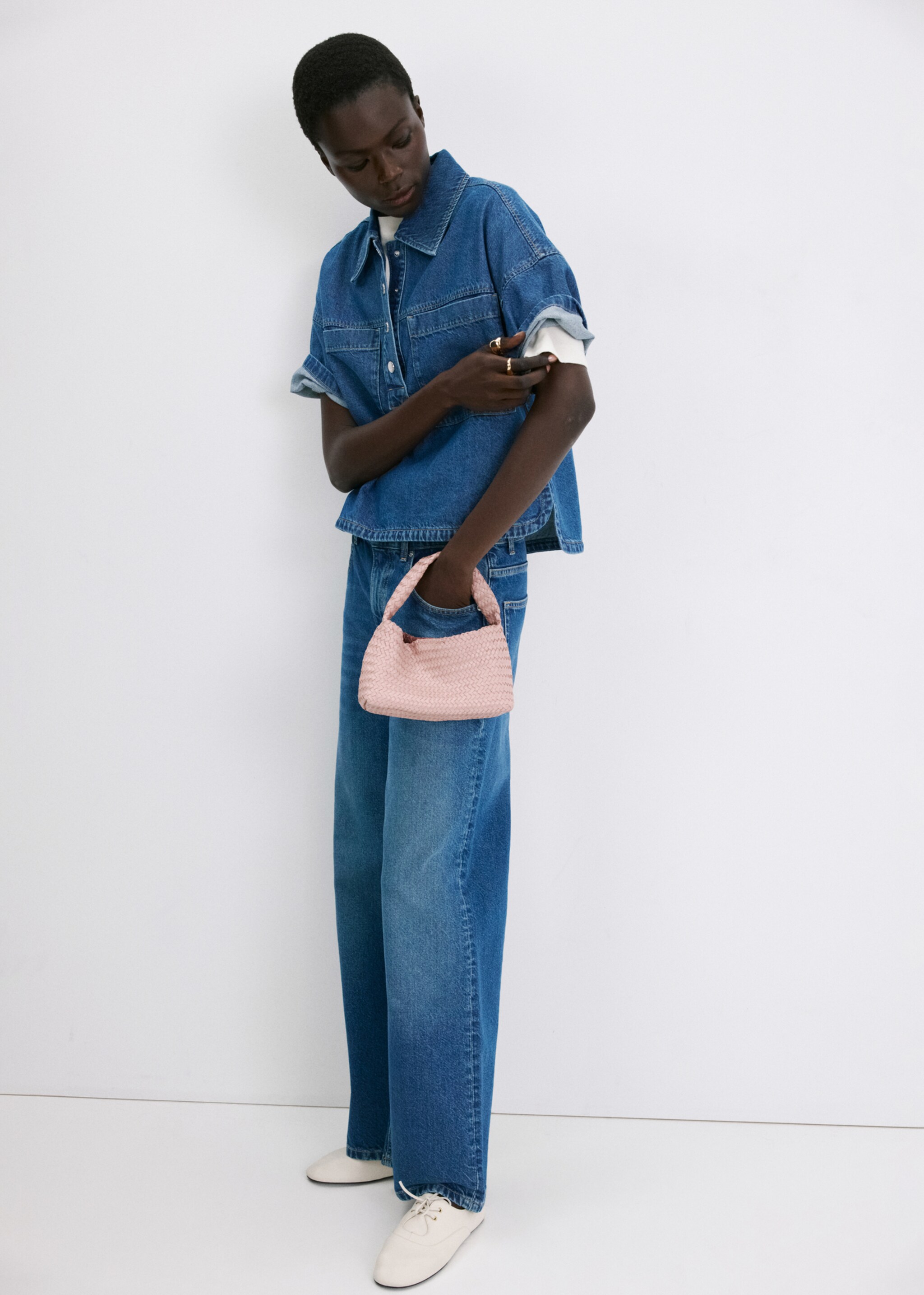 Flätad handväska i läder - Detaljer om artikeln 9, Ljus rosa. Ref: 27025977-00.