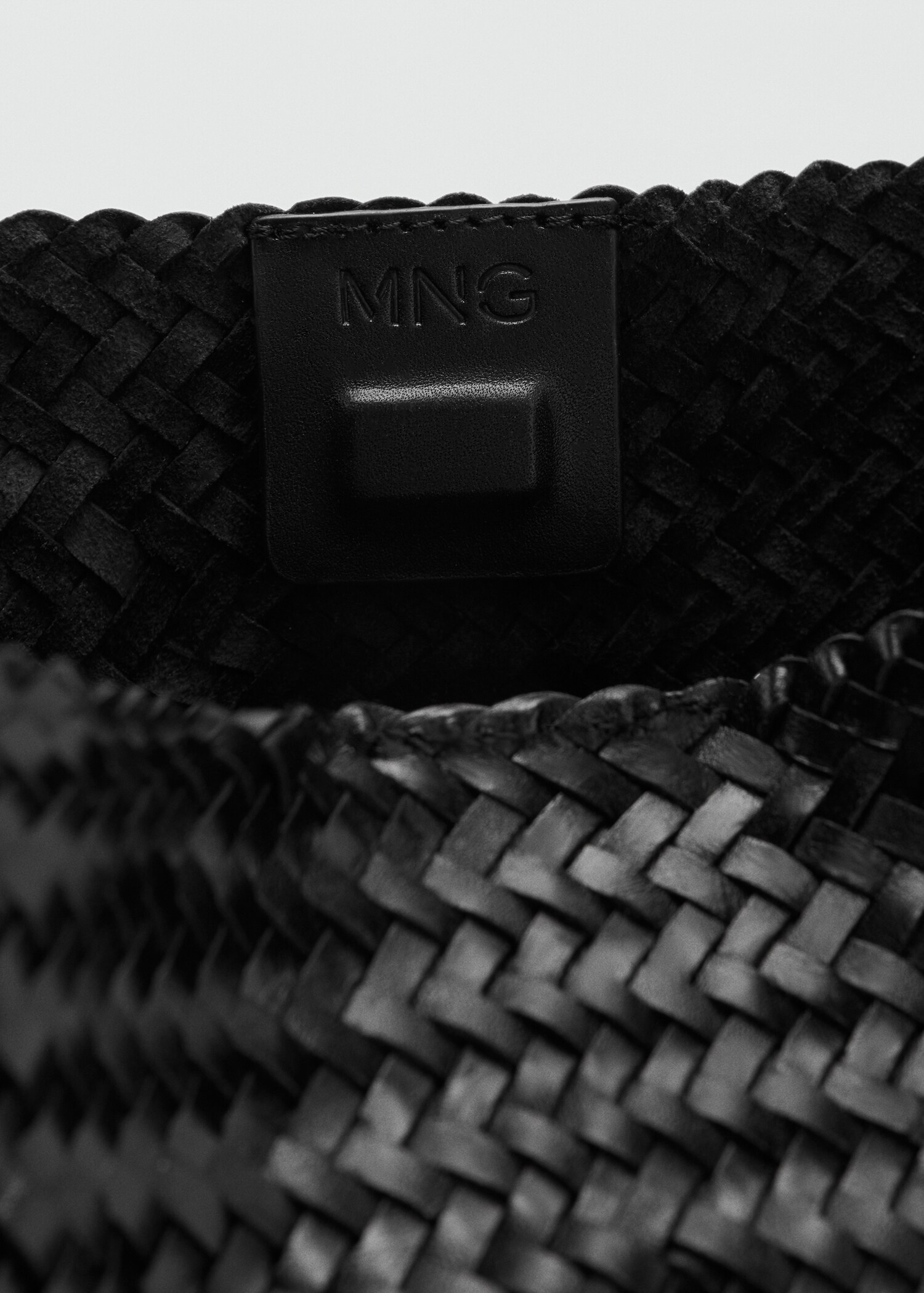 Braided handbag - Details of the article 2