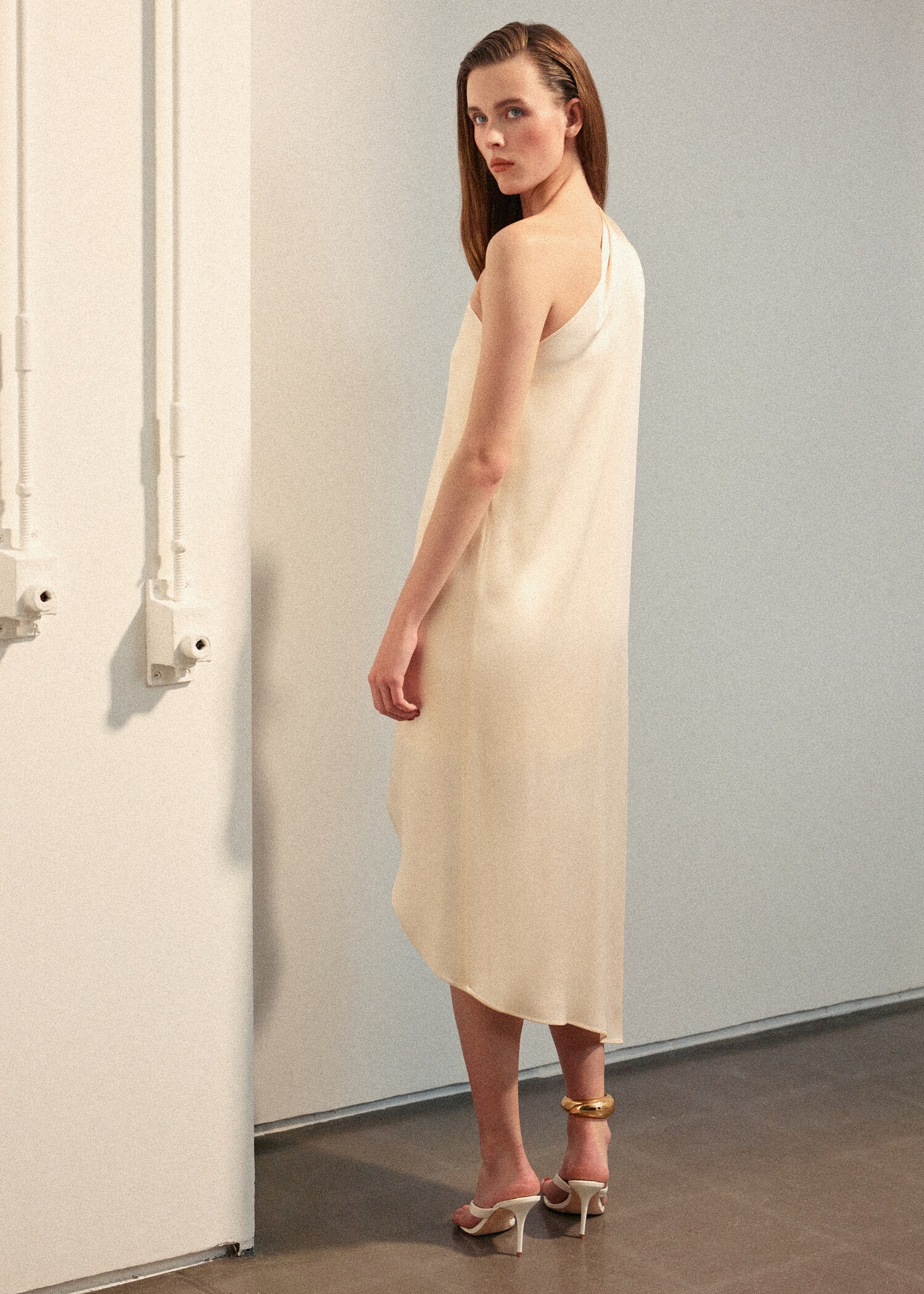 Asymmetric satin mix dress - Reverse of the article