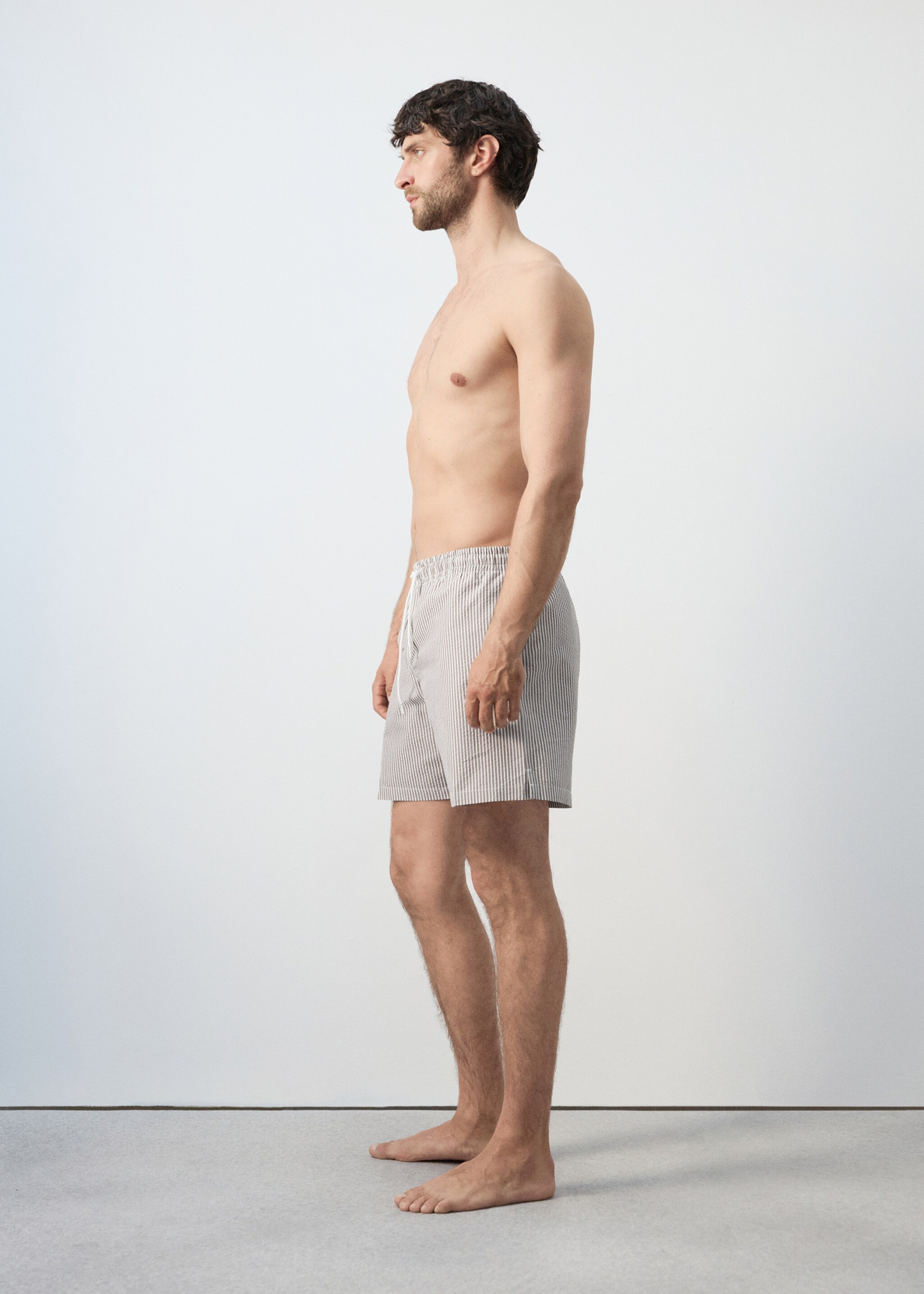 Seersucker striped swimsuit - Details of the article 2, Khaki. Ref: 27026001-00.