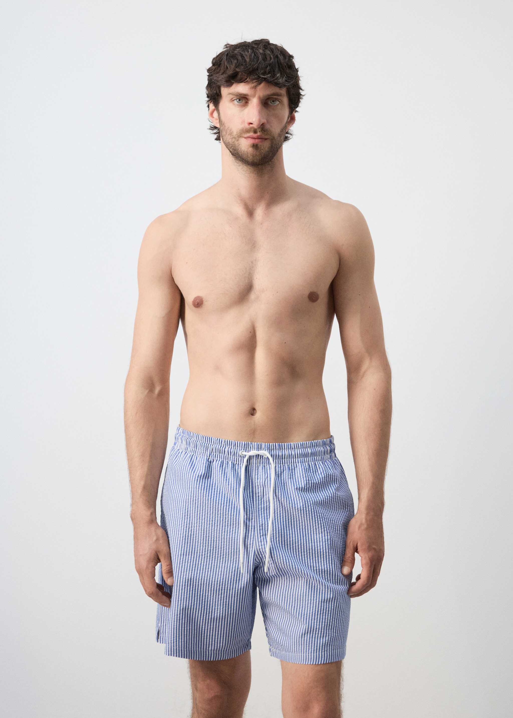 Maillot de bain rayures seersucker - Plan moyen, Bleu encre. Ref: 27026001-00.