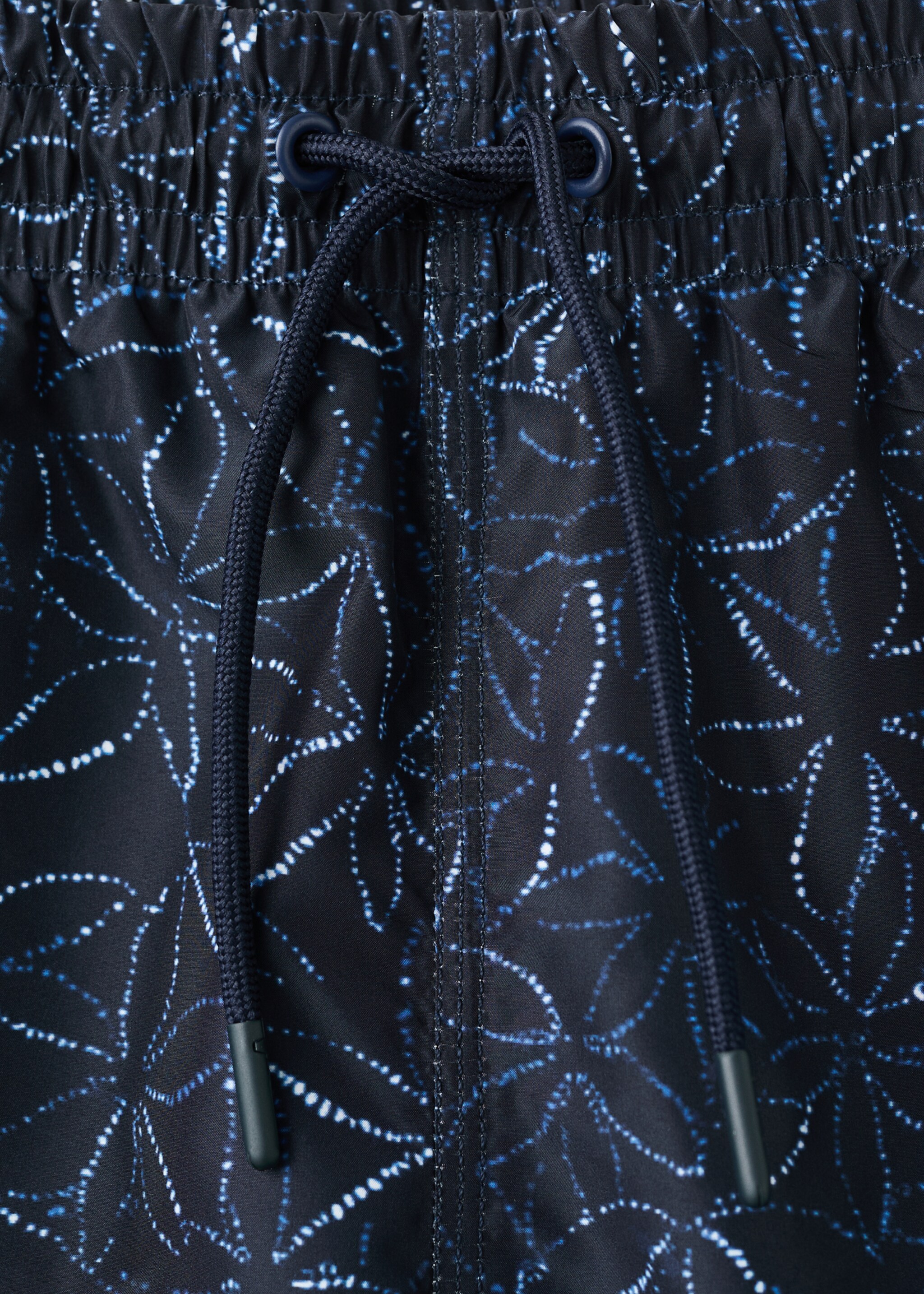 Swimming trunks flower - Details of the article 8, Navy. Ref: 27026003-00.
