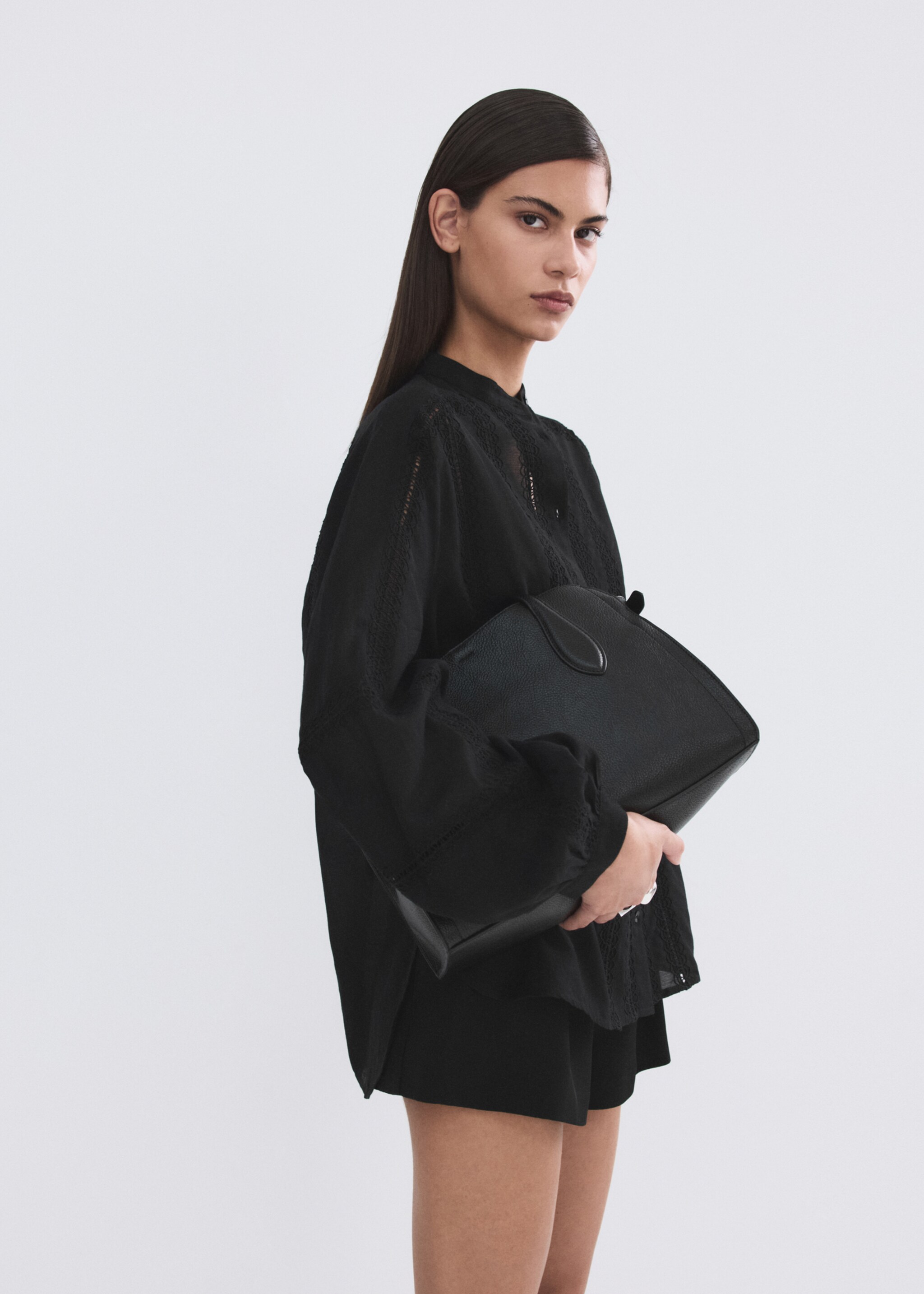 Blouse lucy - Details of the article 1, Black. Ref: 27026345-00.