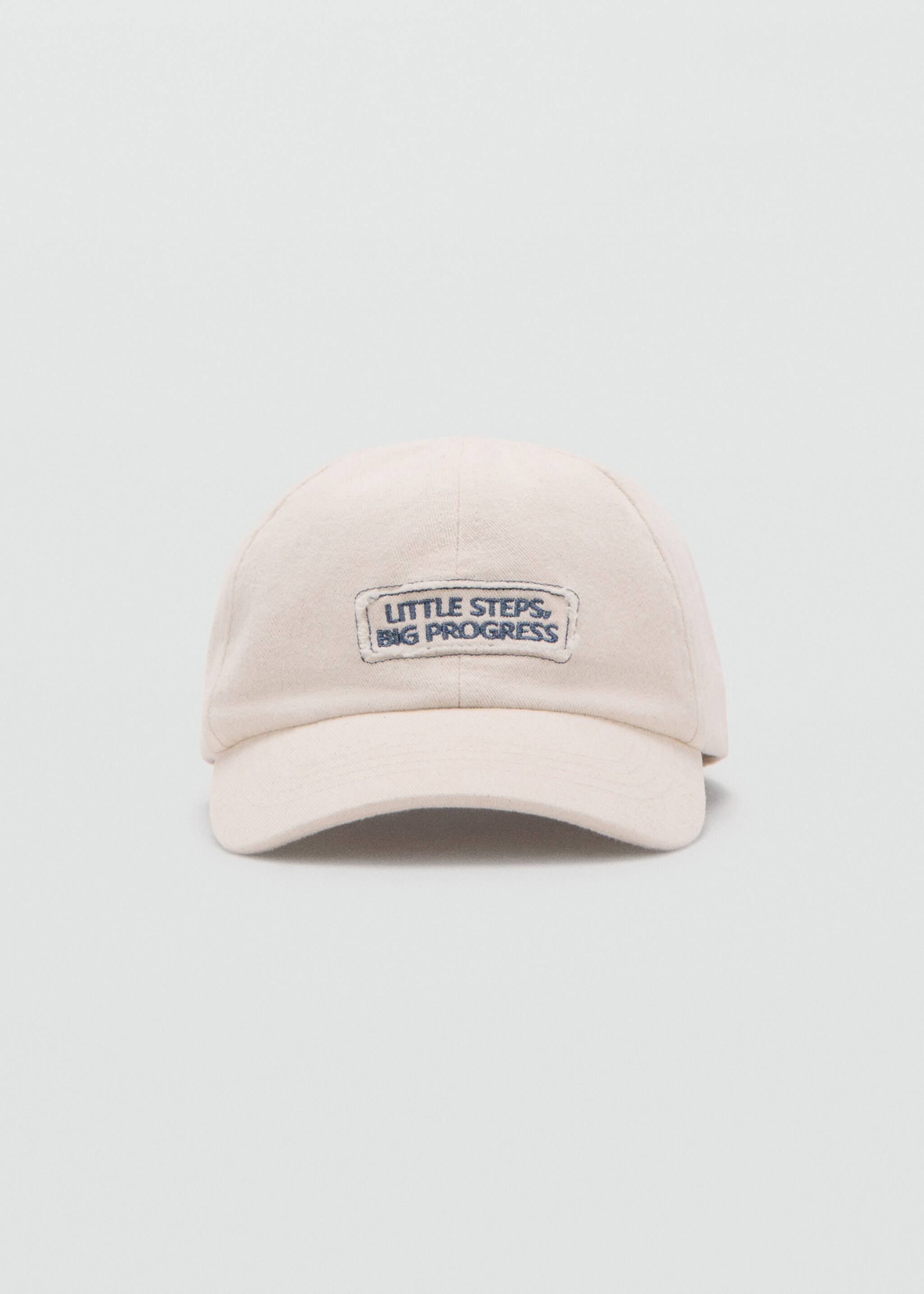 Casquette inscription brodée - Plan moyen, Écru. Ref: 27026356-00.