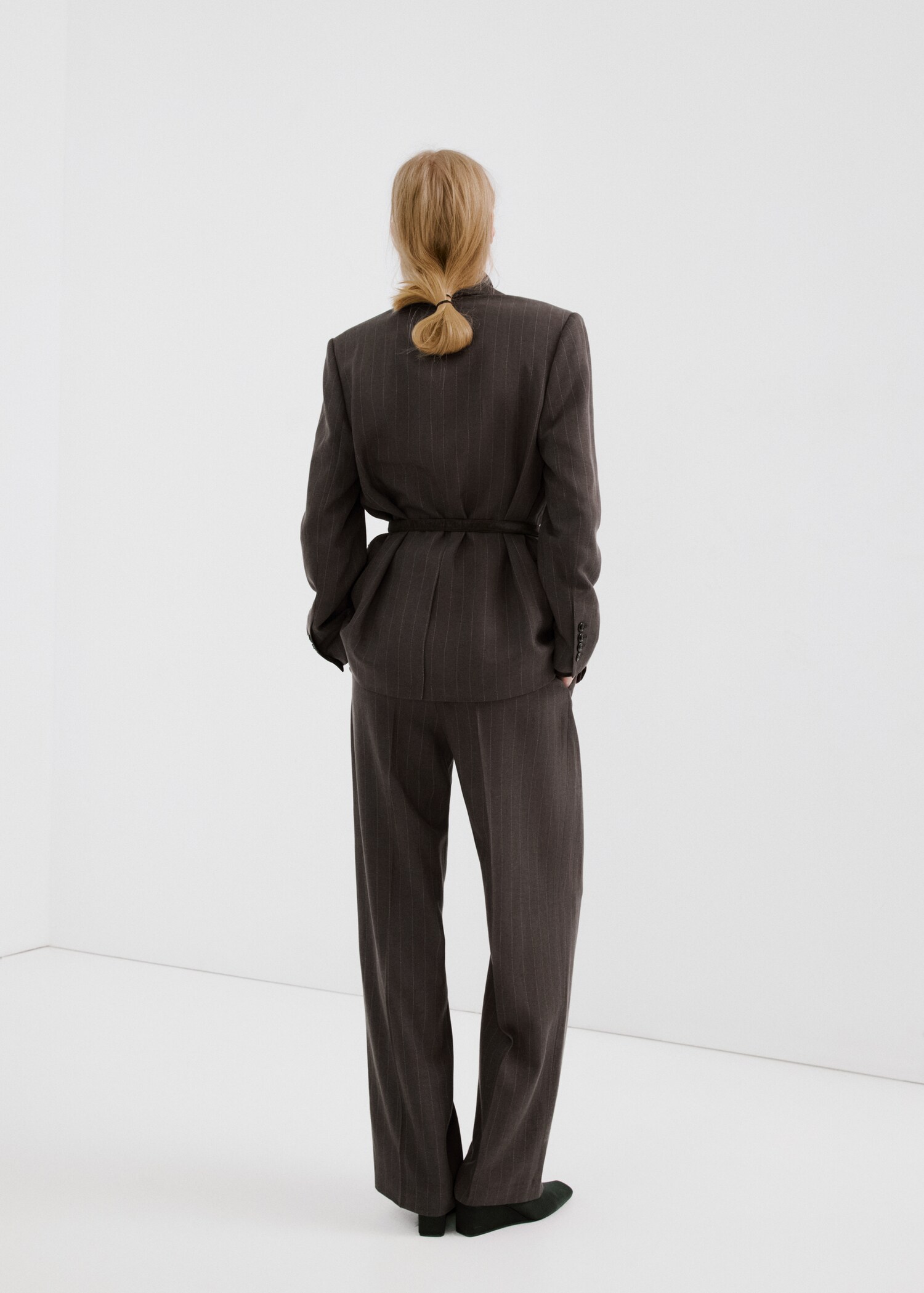 Lyocell suit trousers - Reverse of the article