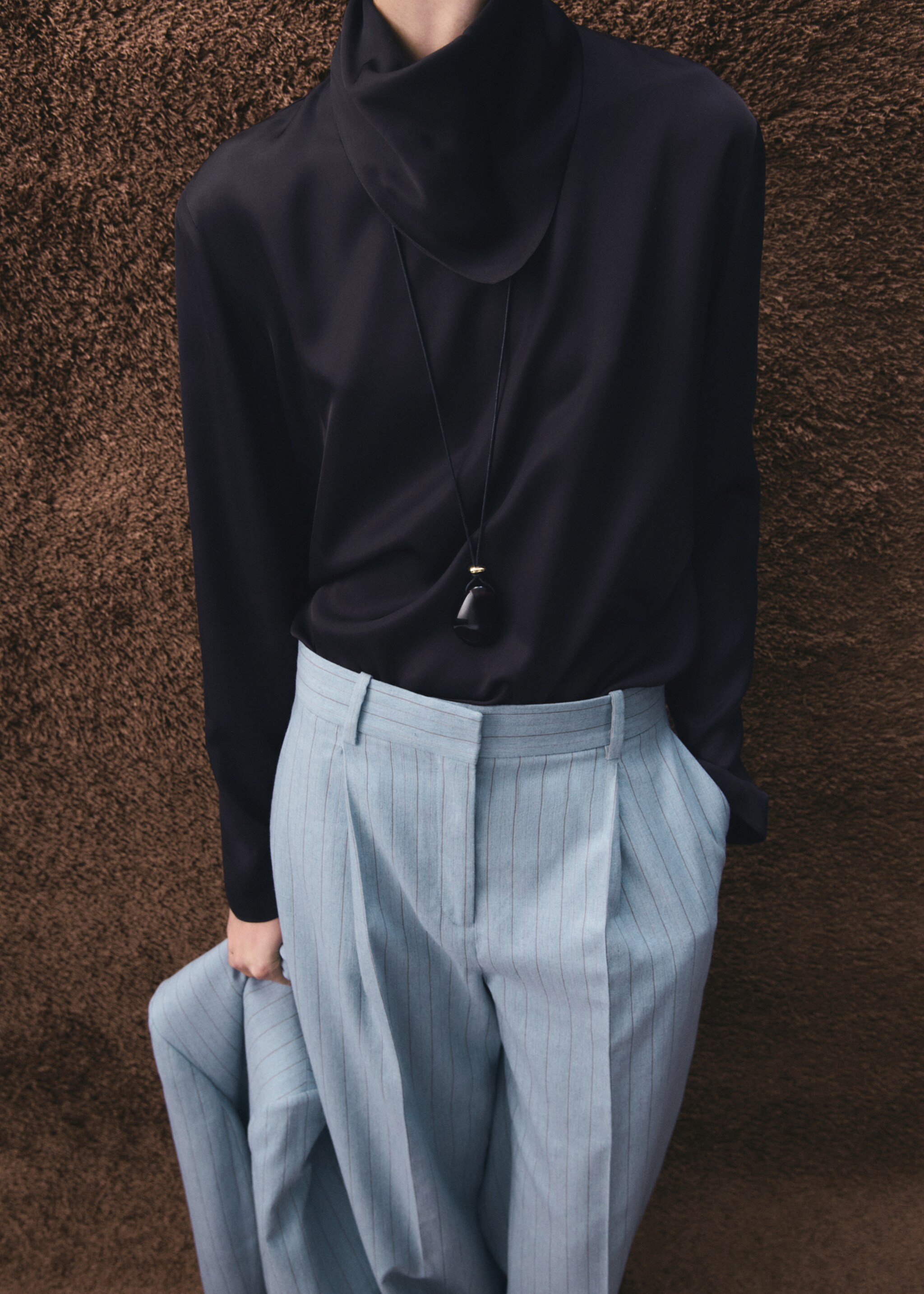 Pinstripe suit trousers - Details of the article 6, Blue. Ref: 27026362-00.